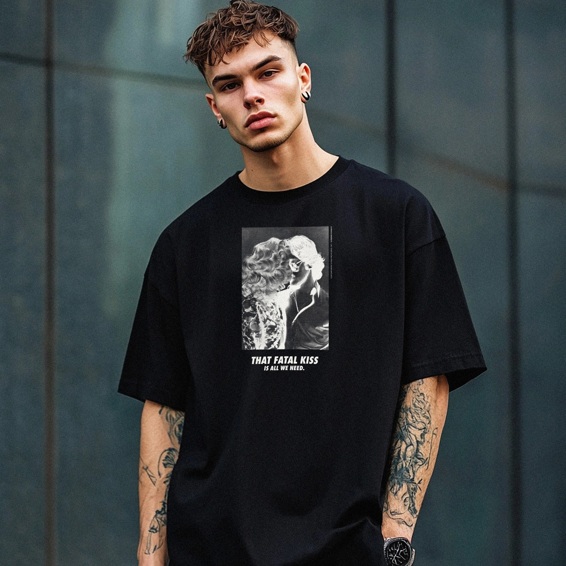 That fatal kiss, Black T-Shirt product thumbnail image That fatal kiss, Black T-Shirt product thumbnail image