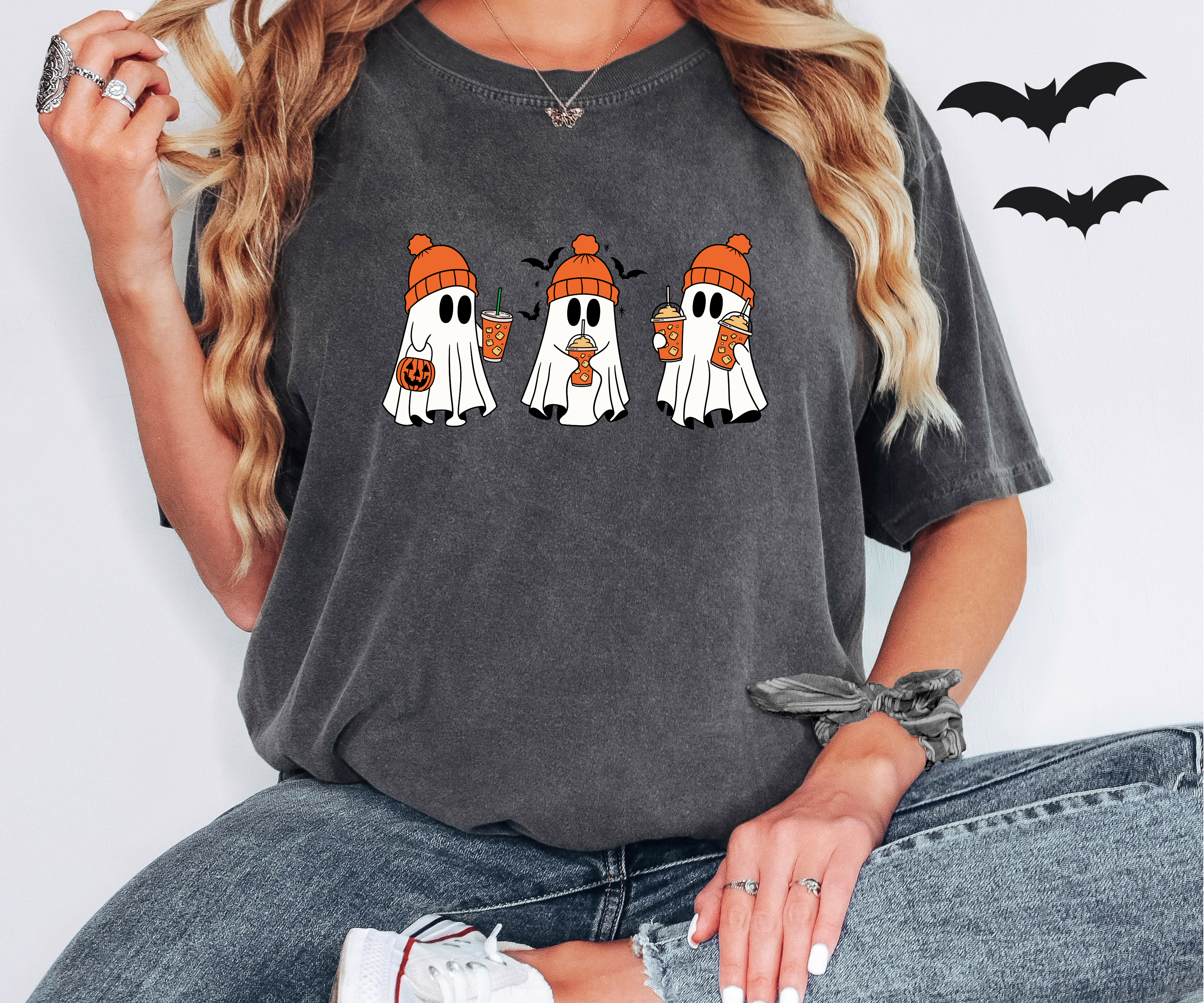 Coffee Loving Ghosts Unisex T-shirt, Halloween Shirt, Fall Lover Gift, Comfort Colors Tee, Coffee Addict Top Coffee Loving Ghosts Unisex T-shirt, Halloween Shirt, Fall Lover Gift, Comfort Colors Tee, Coffee Addict Top