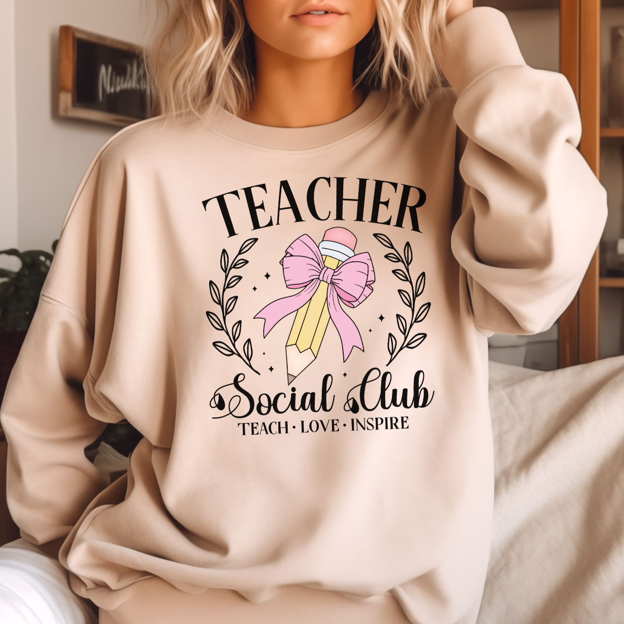 🎀 Teacher Social Club Crew