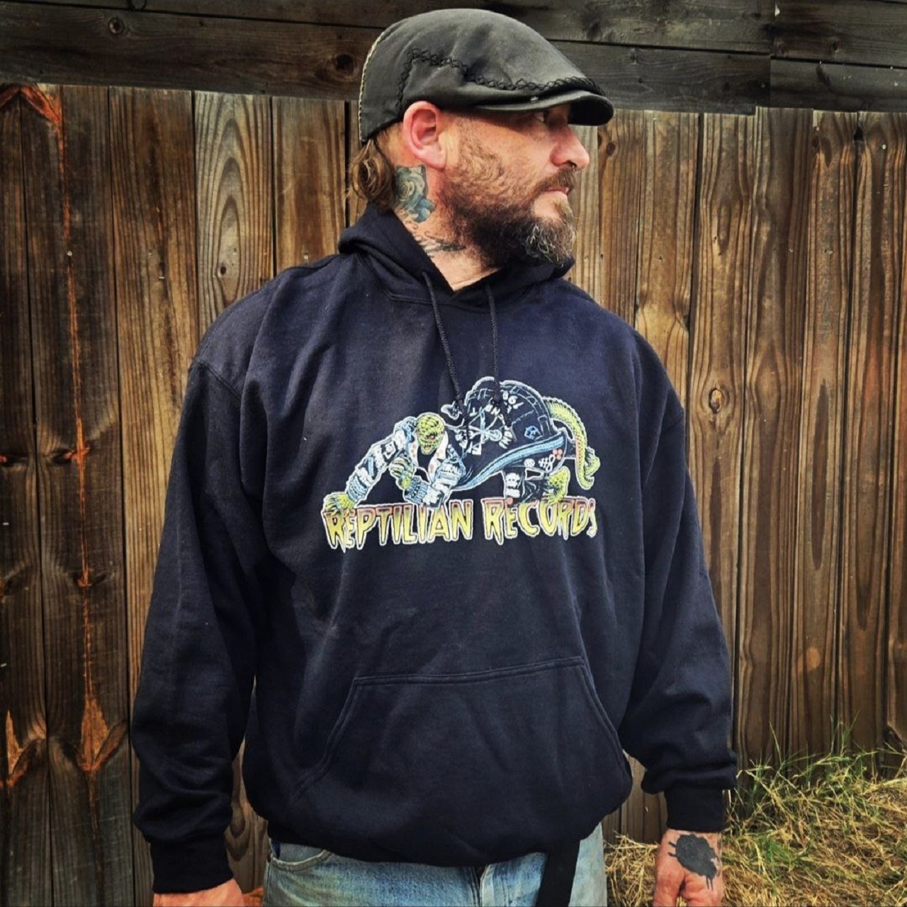 LIZARD PUNK Unisex Heavy Blend Hooded Sweatshirt product thumbnail image LIZARD PUNK Unisex Heavy Blend Hooded Sweatshirt product thumbnail image