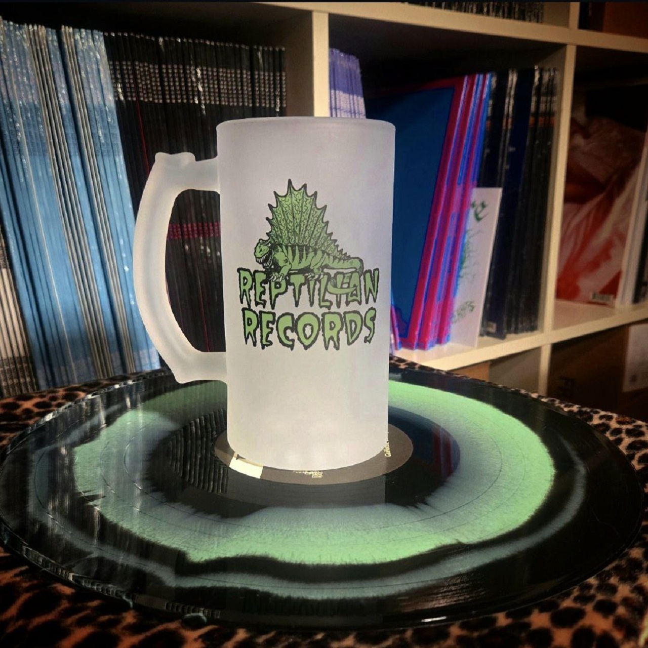 REPTILIAN RECORDS Frosted Glass Beer Mug product thumbnail image REPTILIAN RECORDS Frosted Glass Beer Mug product thumbnail image
