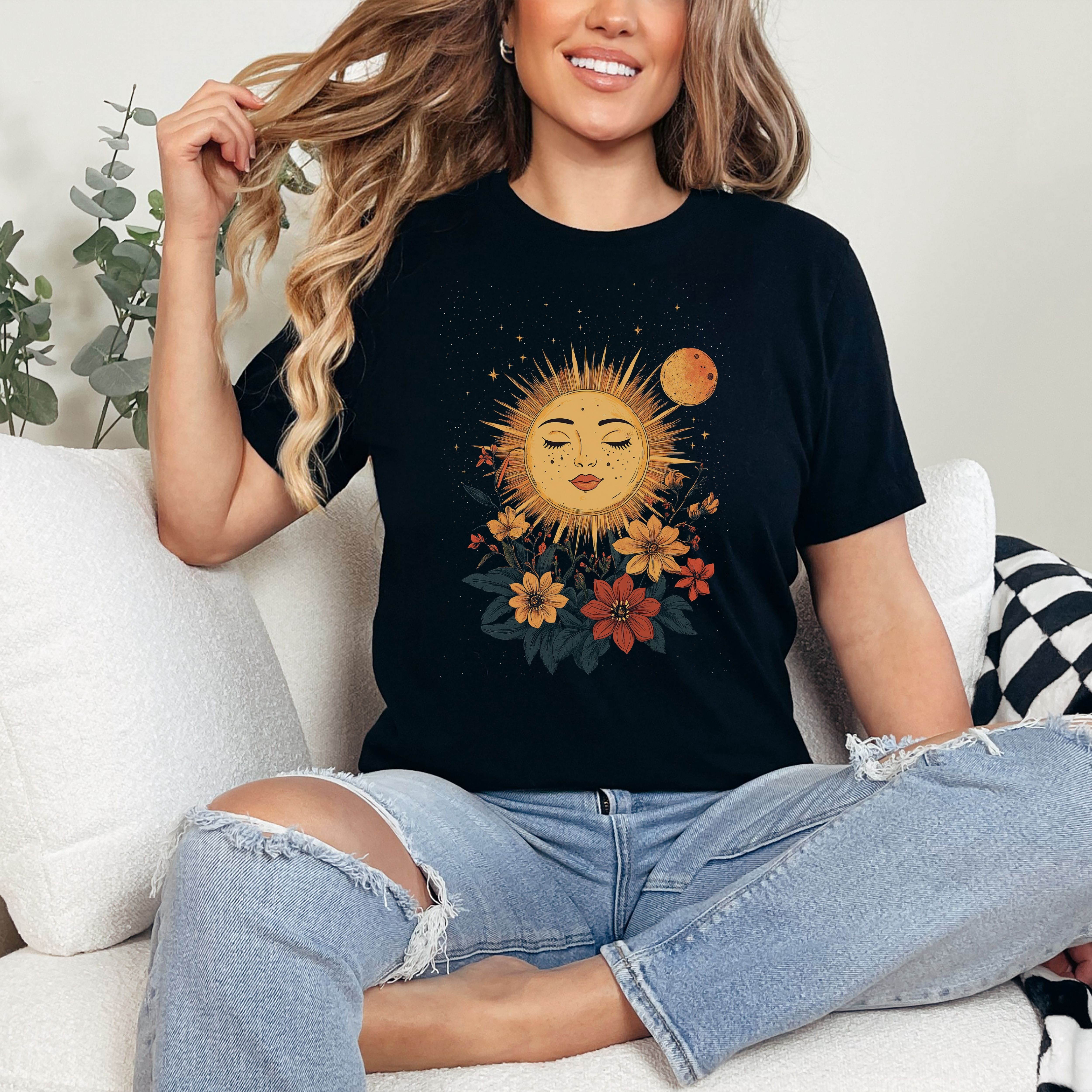 Floral Sun Tee - T-Shirt for Nature Lovers