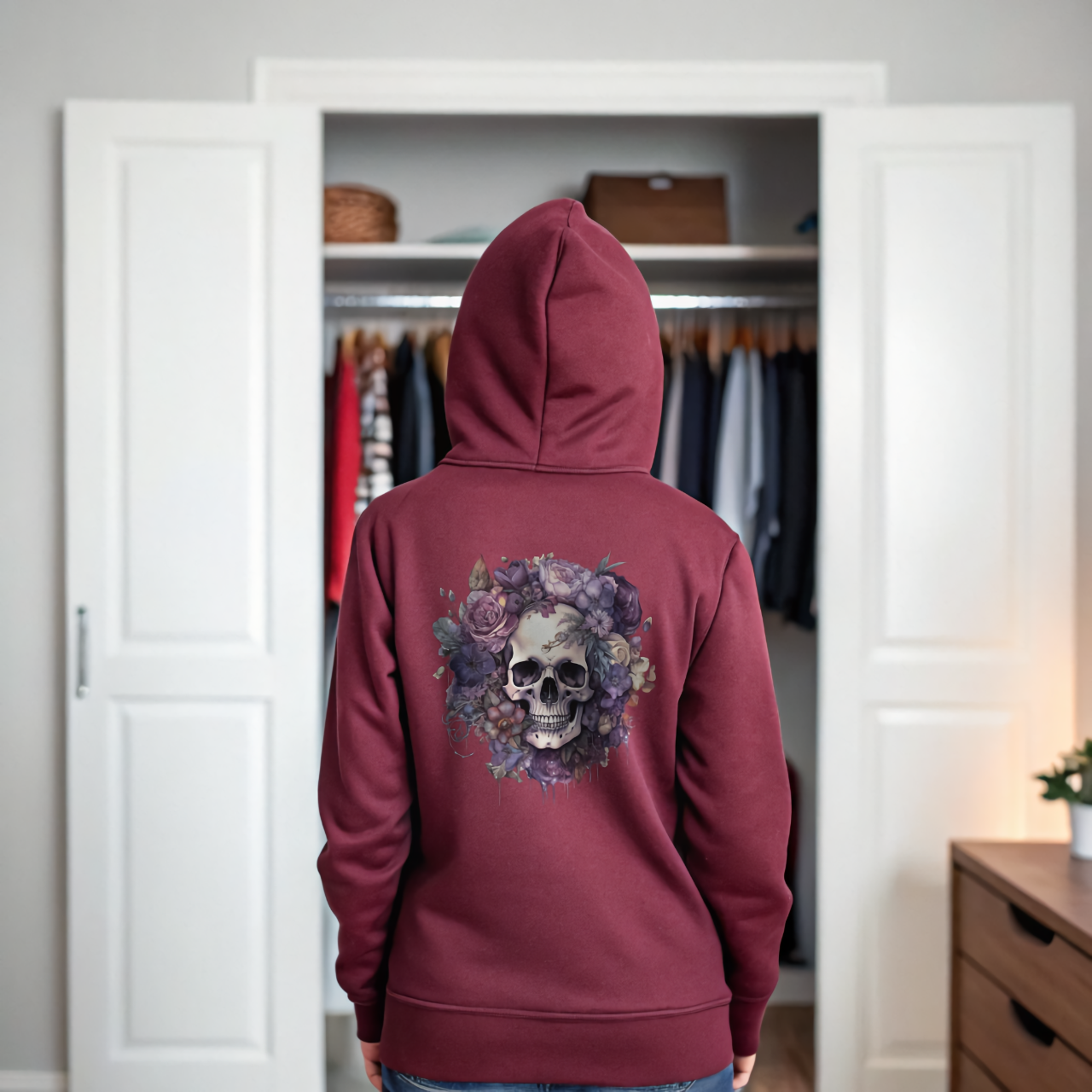 Frumoasa Moarte - Unisex Hooded Sweatshirt product thumbnail image Frumoasa Moarte - Unisex Hooded Sweatshirt product thumbnail image