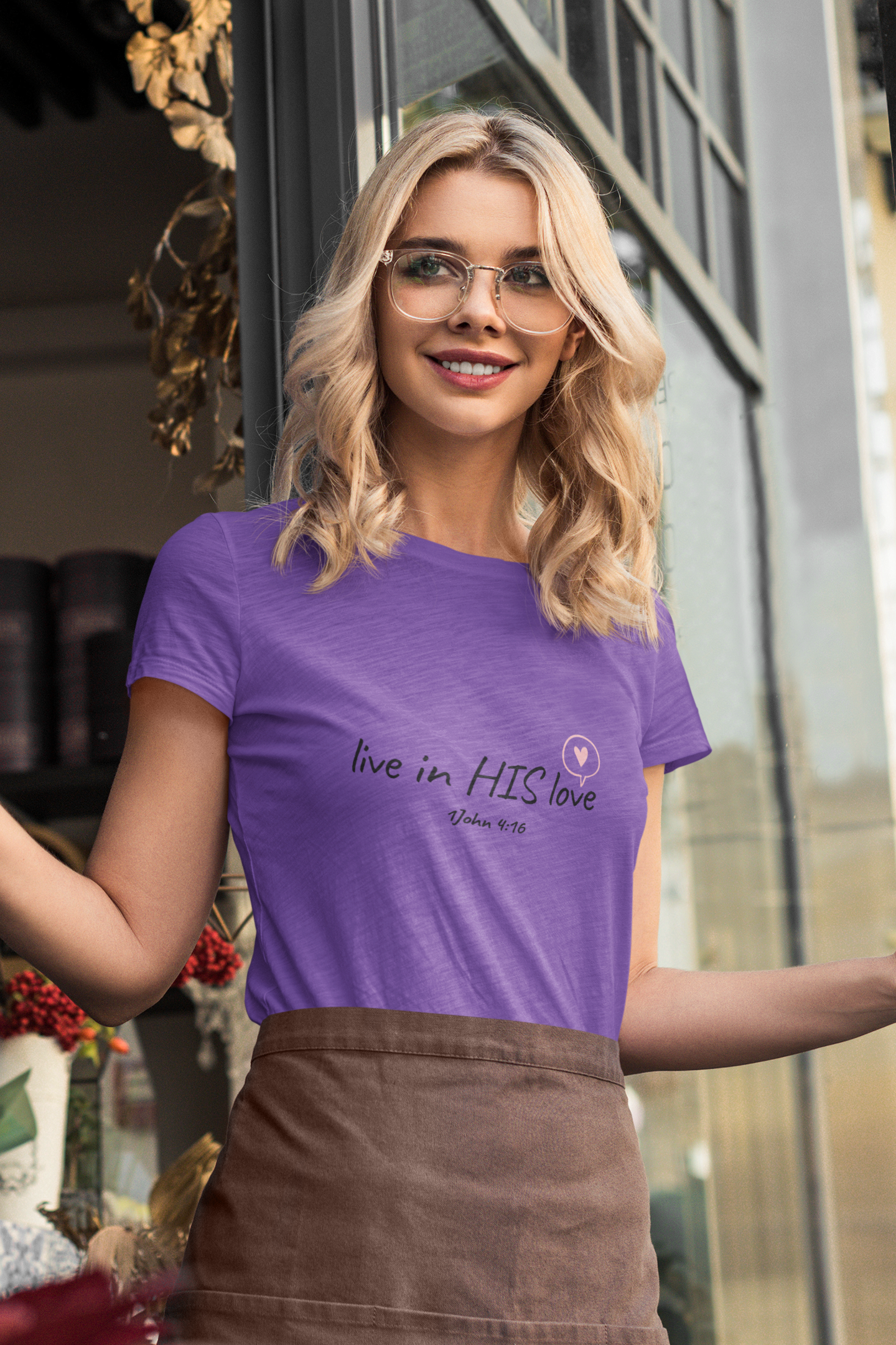 Live in HIS Love (Woman's soft style Tee)