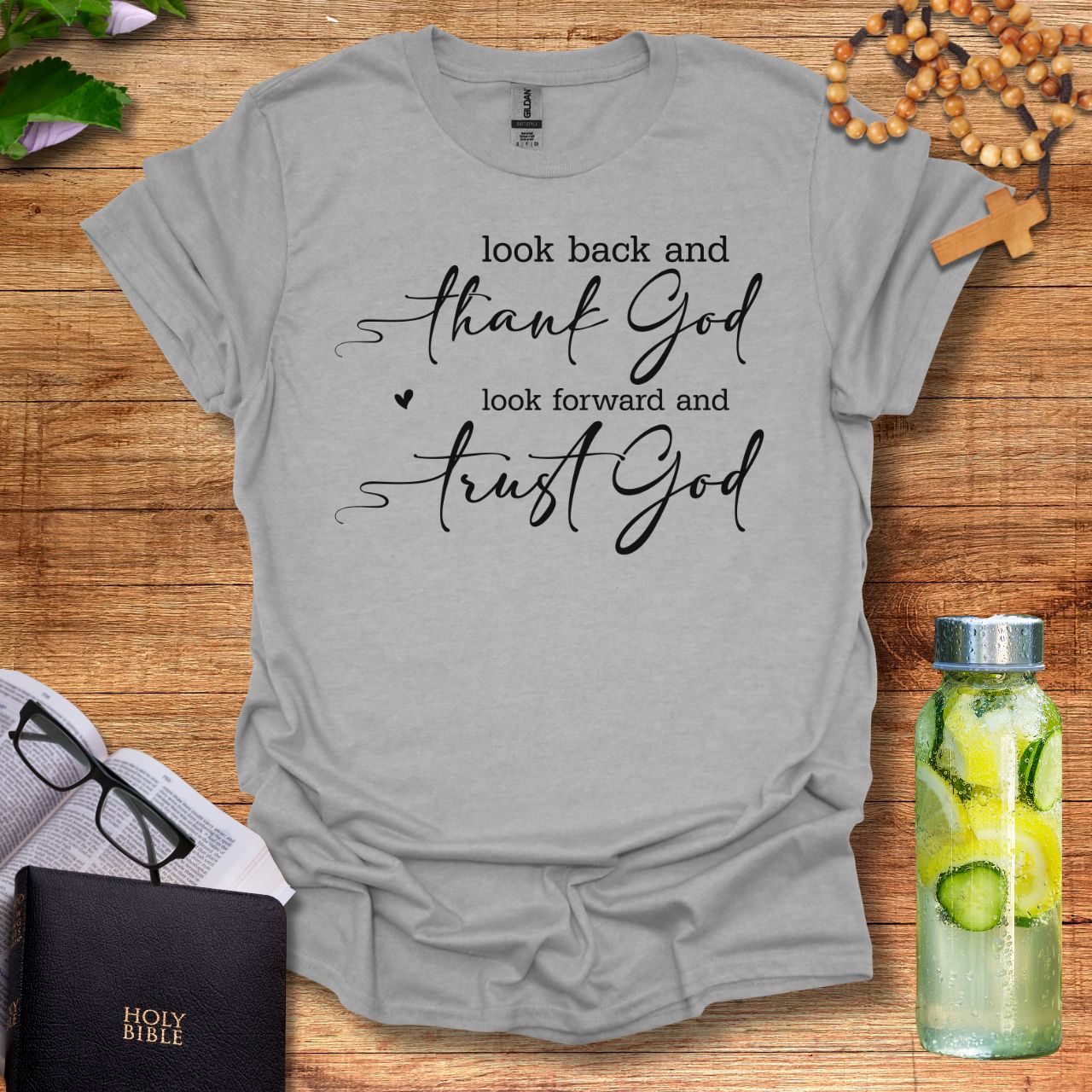 Look Back And Thank God product thumbnail image Look Back And Thank God product thumbnail image