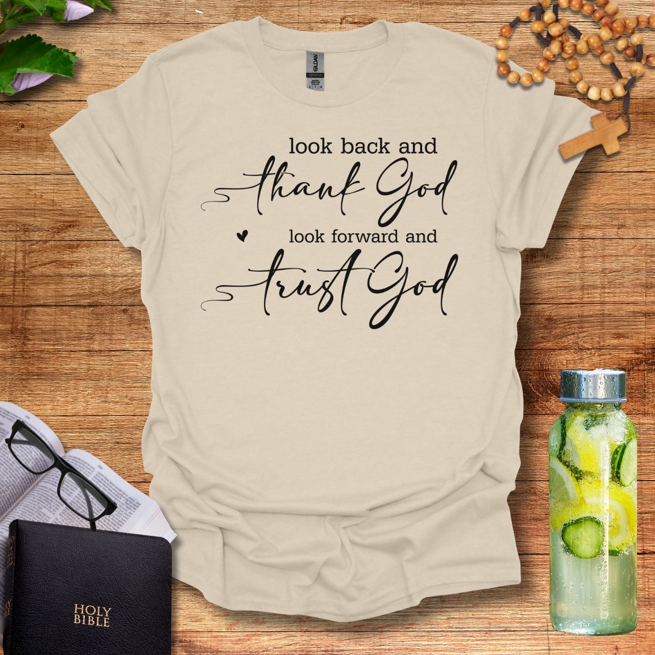 Look Back And Thank God product thumbnail image Look Back And Thank God product thumbnail image