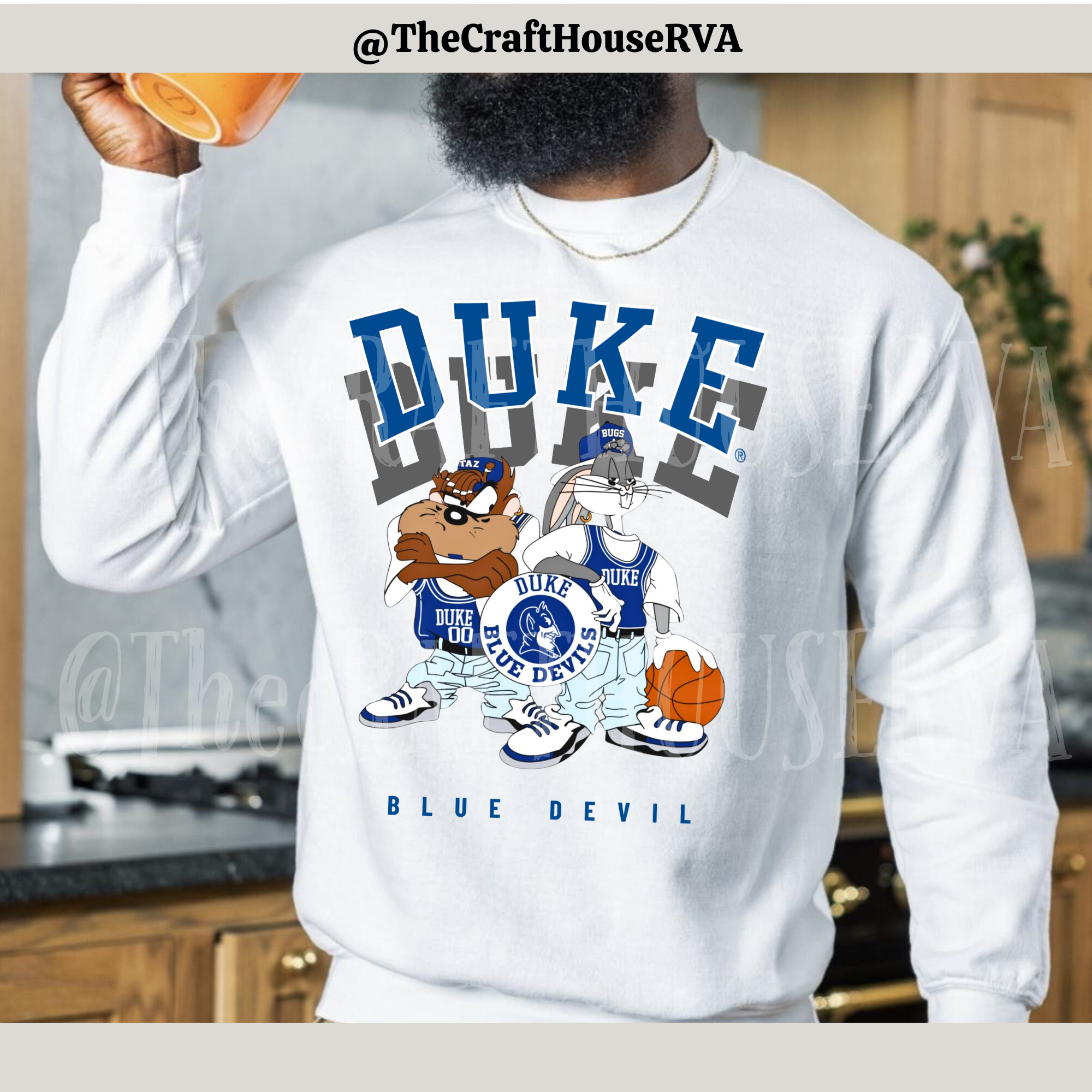 Blue Devils, basketball, college sports, vintage style Duke crewneck, bugs bunny retro style design, College sweatshirt