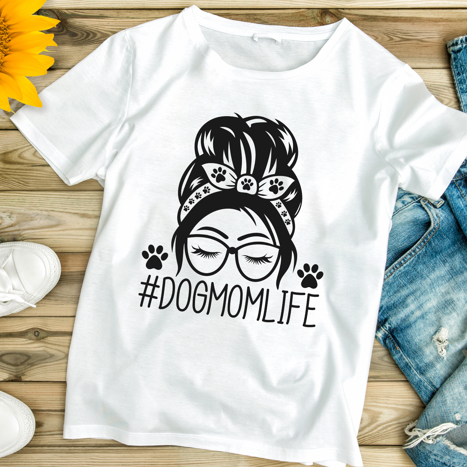 #DOGMOMLIFE Softstyle T-Shirt - Lightweight Cotton Classic Fit Tee - Dog Mom Life #DOGMOMLIFE Softstyle T-Shirt - Lightweight Cotton Classic Fit Tee - Dog Mom Life