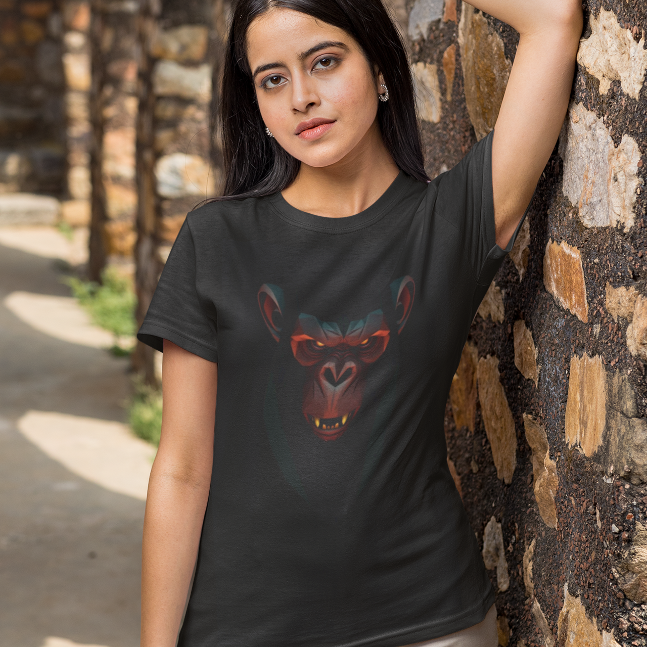 Gorilla Face Tee, Unisex T-shirt for Animal Lovers, Wildlife Graphic Shirt, Zoo Safari Apparel, Ape Lover Gift, Jungle Theme Top