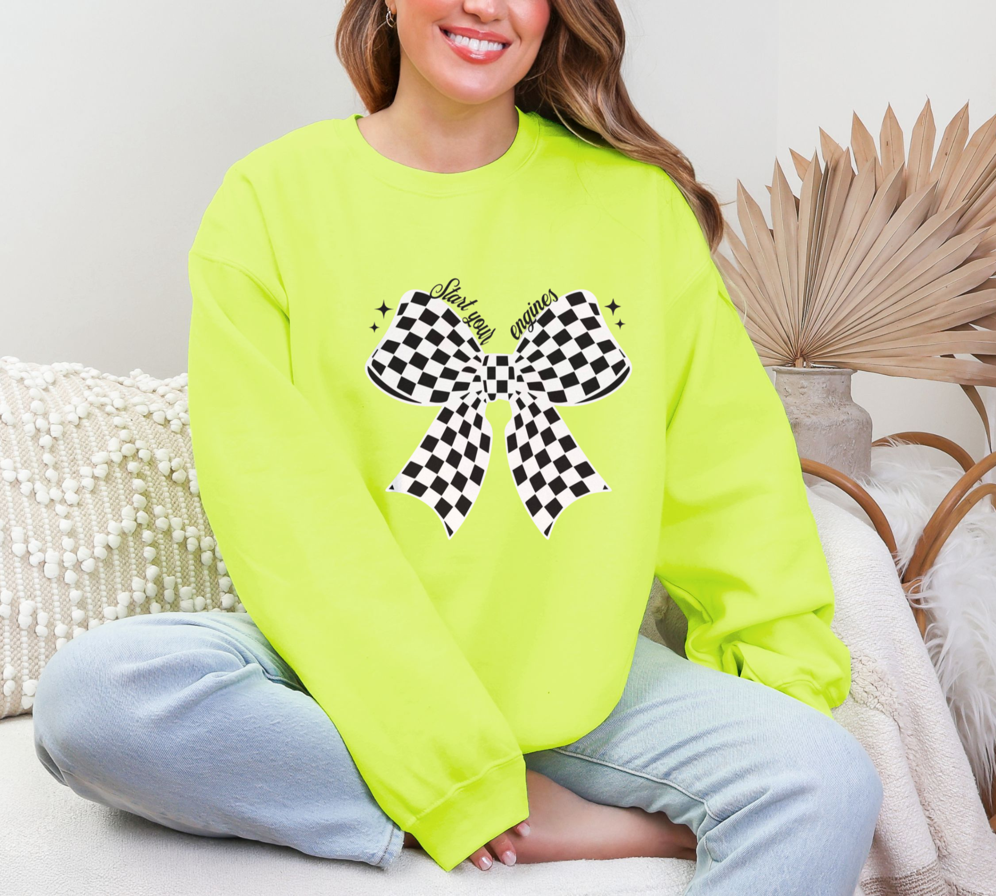 Checkered Bow Graphic Sweatshirt - Start your engines product thumbnail image Checkered Bow Graphic Sweatshirt - Start your engines product thumbnail image