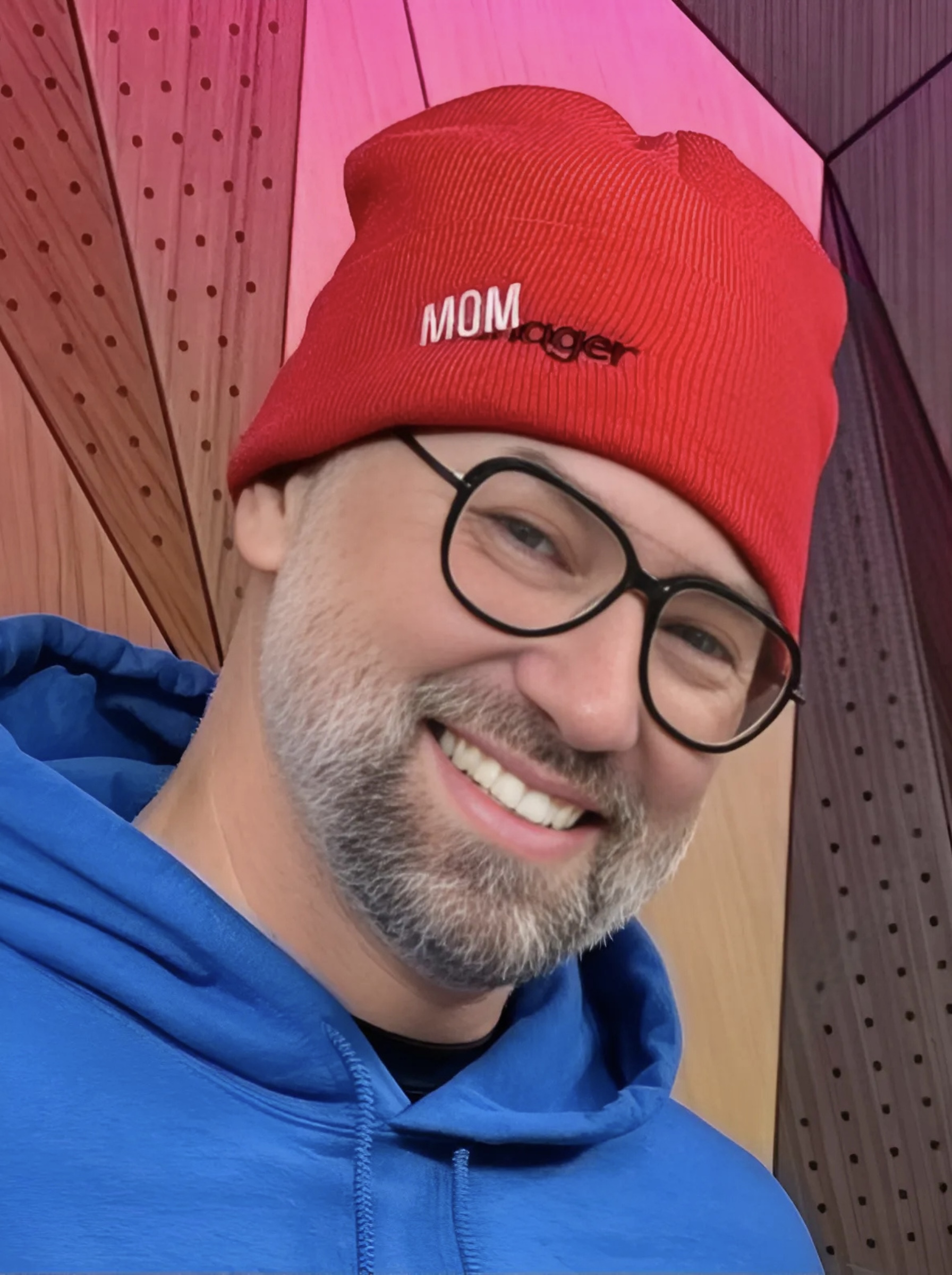 MOMager Beanie (Red) product thumbnail image MOMager Beanie (Red) product thumbnail image