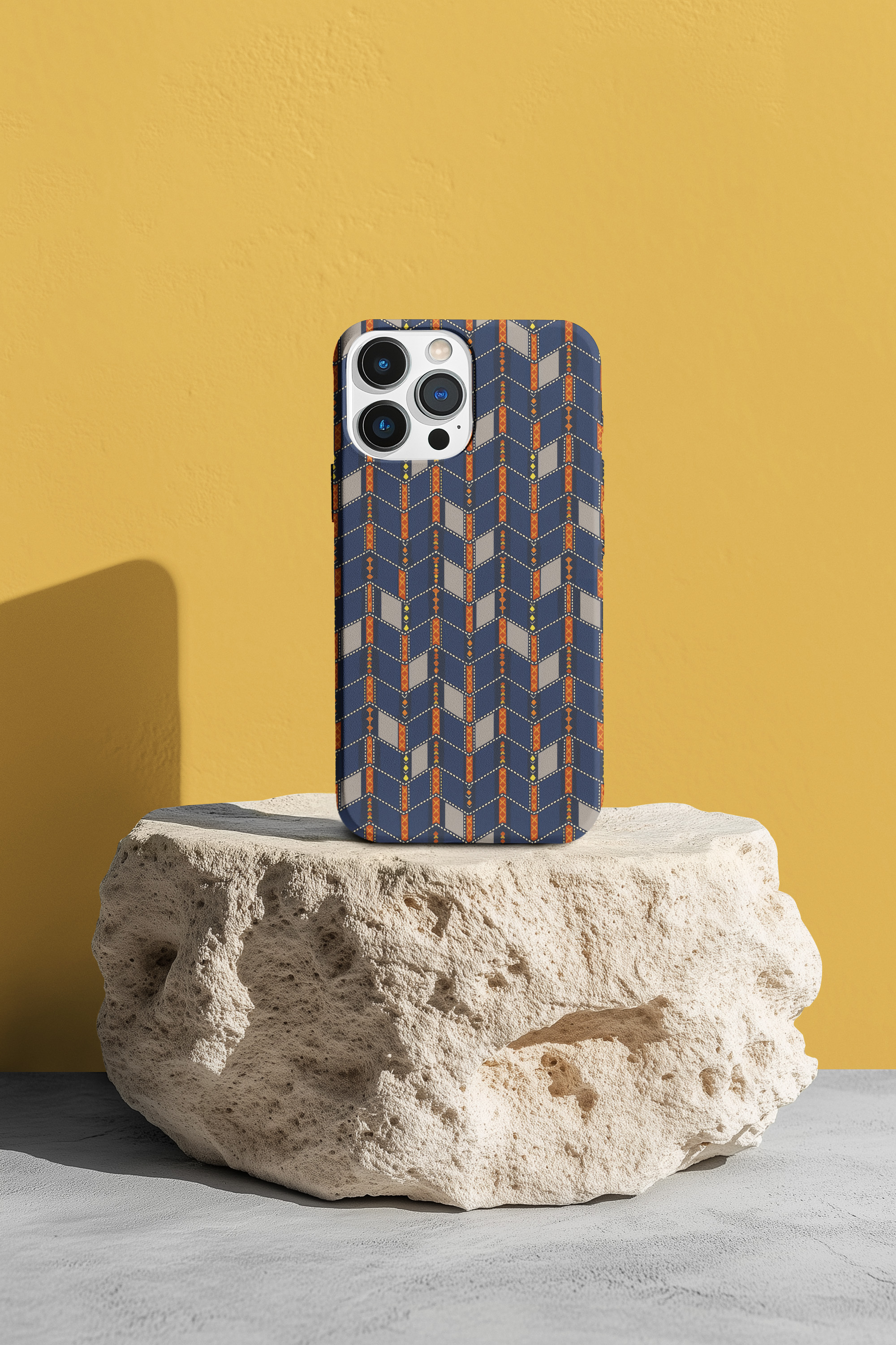 Traditional Weaving Nomad Lines – Tribal Chevron Motif Tough Phone Case product thumbnail image