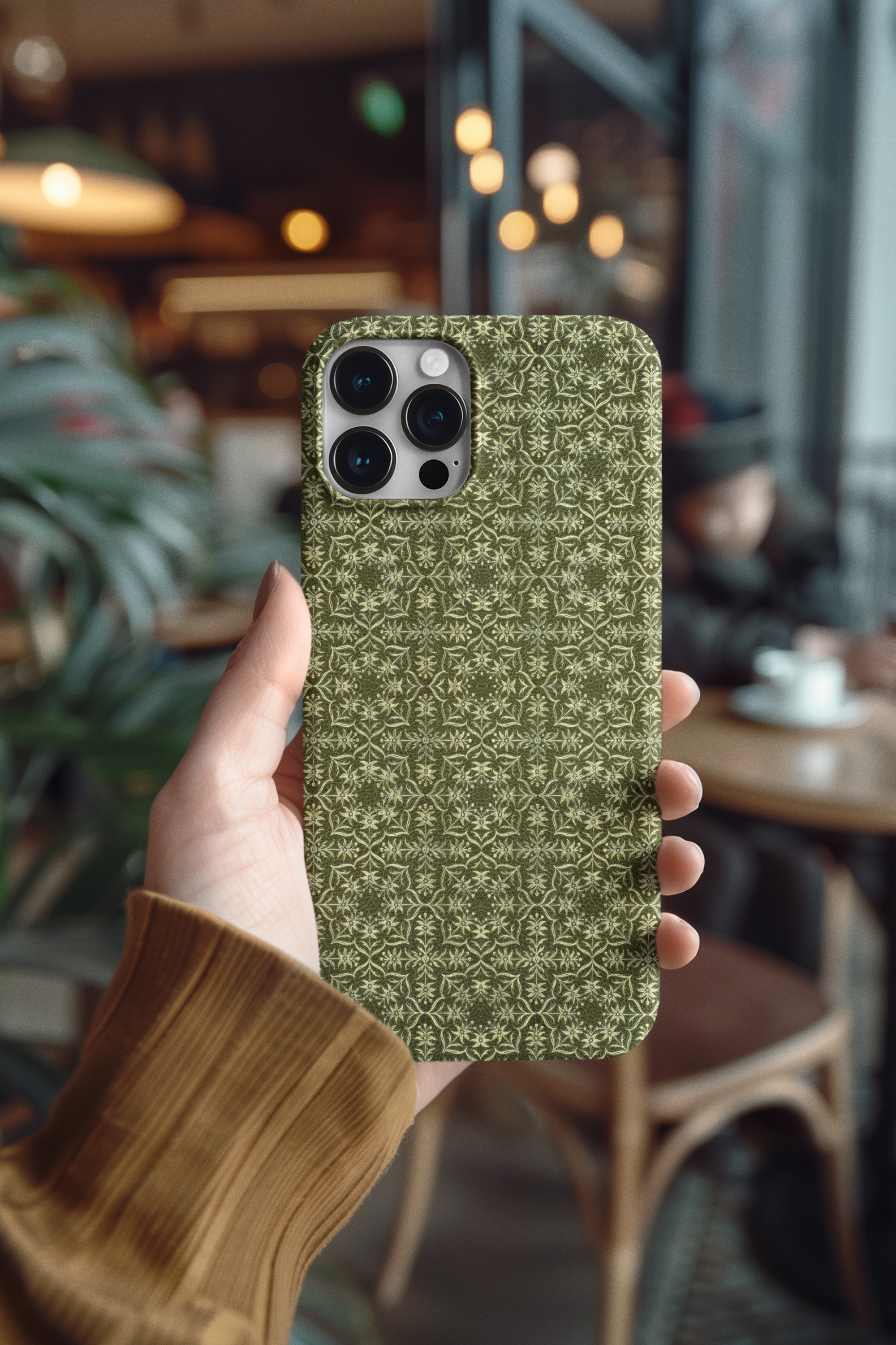 Timeless Imperial Vine – Antique Gilded Heritage Tough Phone Case product thumbnail image