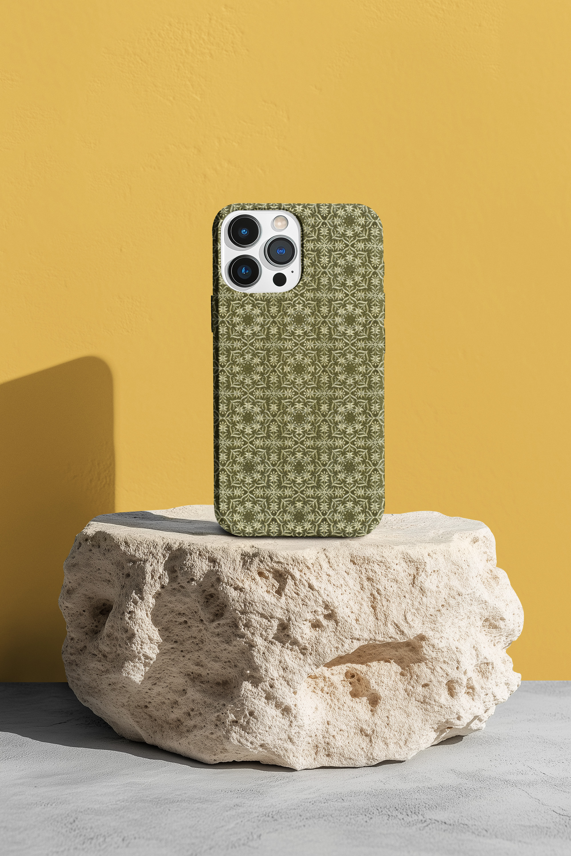 Timeless Imperial Vine – Antique Gilded Heritage Tough Phone Case product thumbnail image
