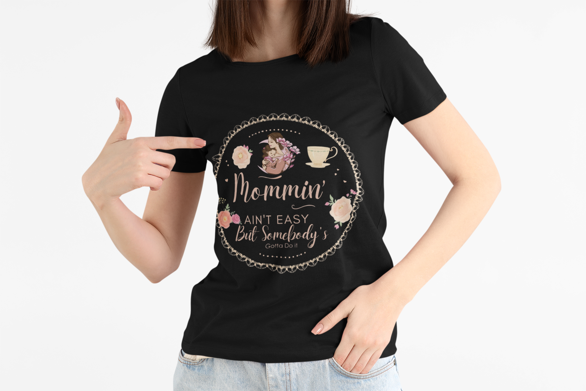 Mommin' Ain’t Easy T-Shirt – Funny Mom Life Tee – Relatable Motherhood Shirt – Gift for Moms with Humor – Everyday Parenting Tee
