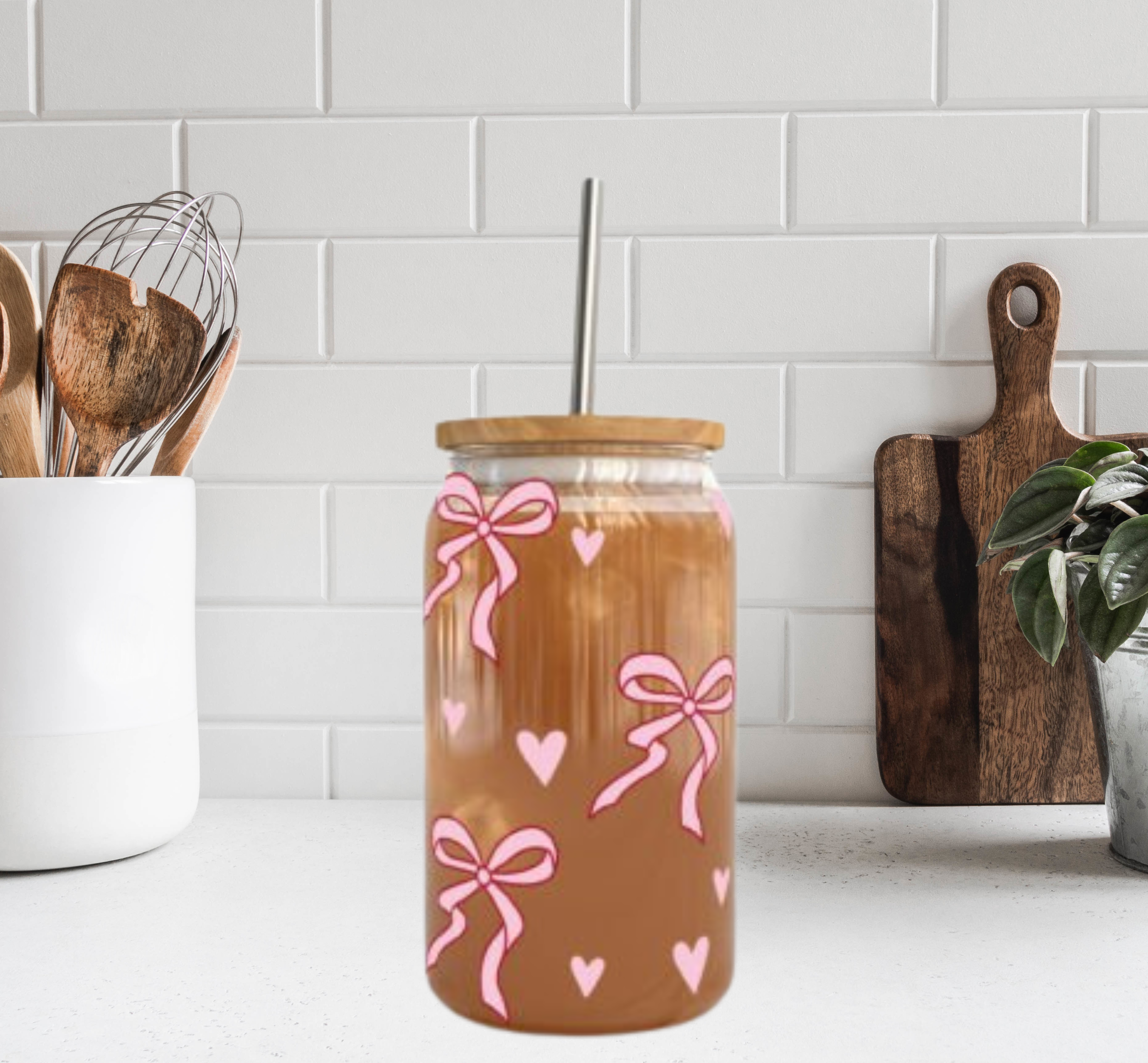 Coquette Pink Bow &amp; Hearts Sipper Glass | Iced Coffee Cup | Gift for Her, 16 oz