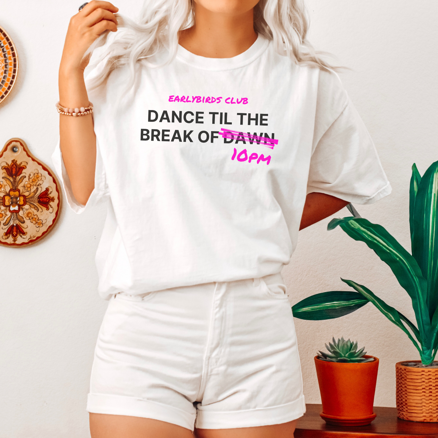 BREAK OF 10PM TEE product thumbnail image BREAK OF 10PM TEE product thumbnail image