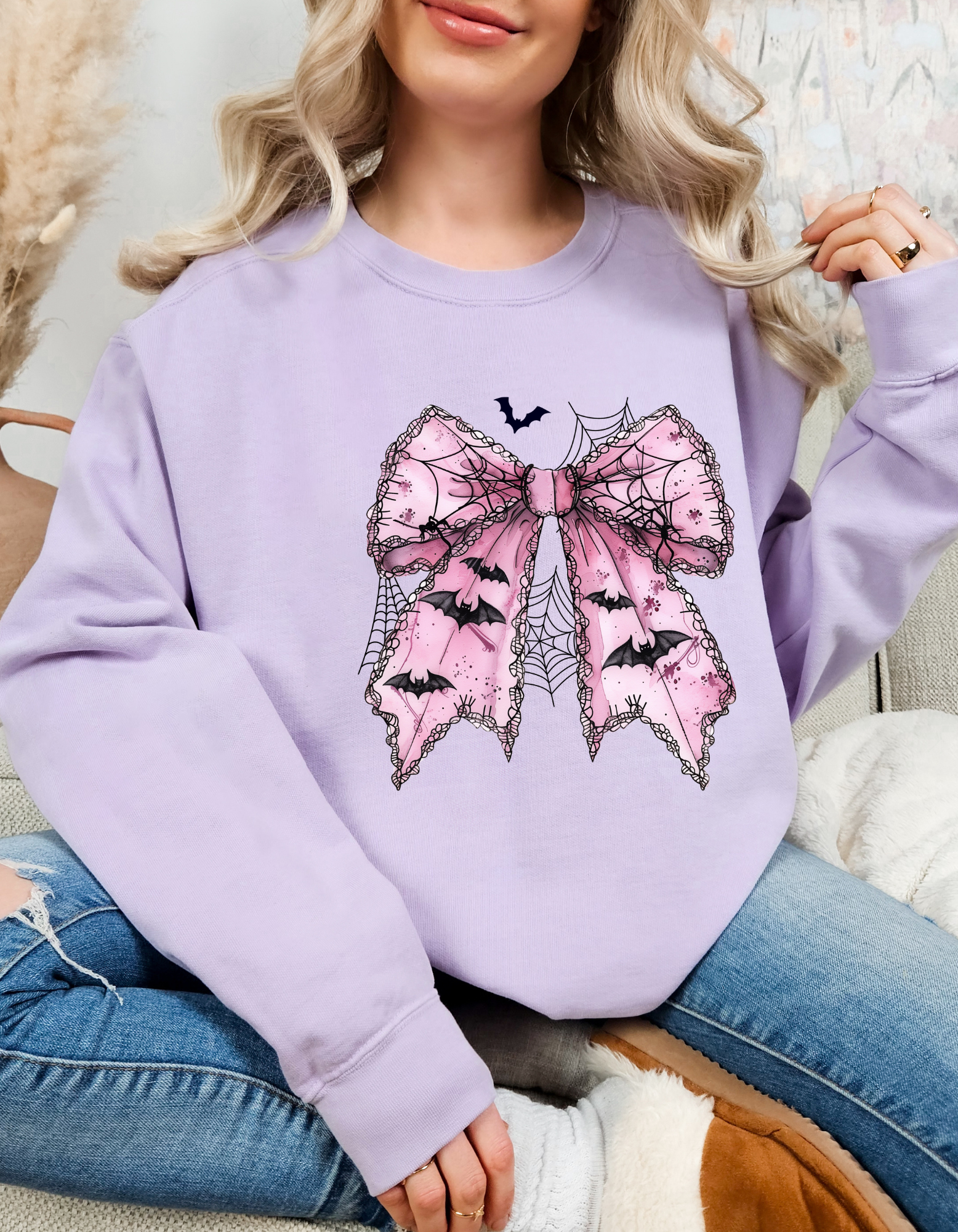 Comfort Colors Cute Bow Design Unisex Crewneck Sweatshirt, Cozy Gift for Her, Casual Wear, Birthday Present, Everyday Style