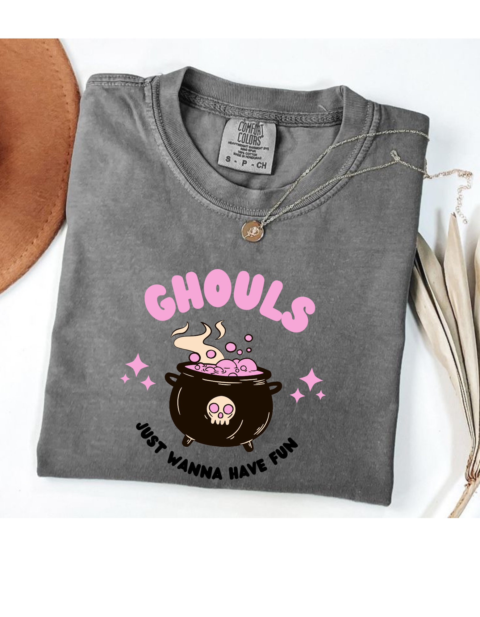 Halloween Ghouls T-shirt, Unisex Trendy Tee, Spooky Fun Shirt, Gifts for Halloween Lovers, Casual Fall Fashion
