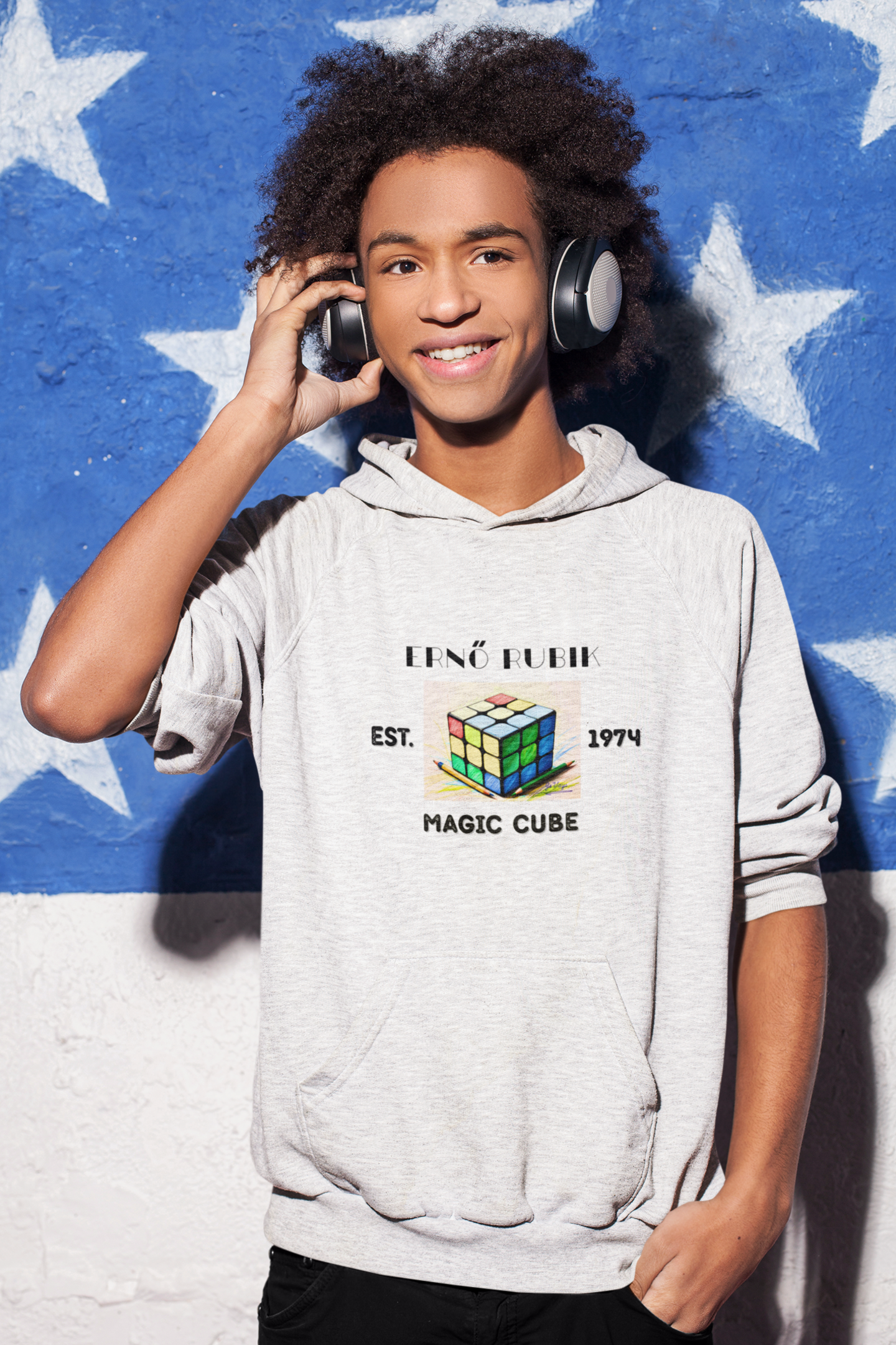 Rubiks Cube, Magic Cube Retro Unisex Hooded Sweatshirt - Gift for Puzzle Lovers,Designed by Je'Vays 