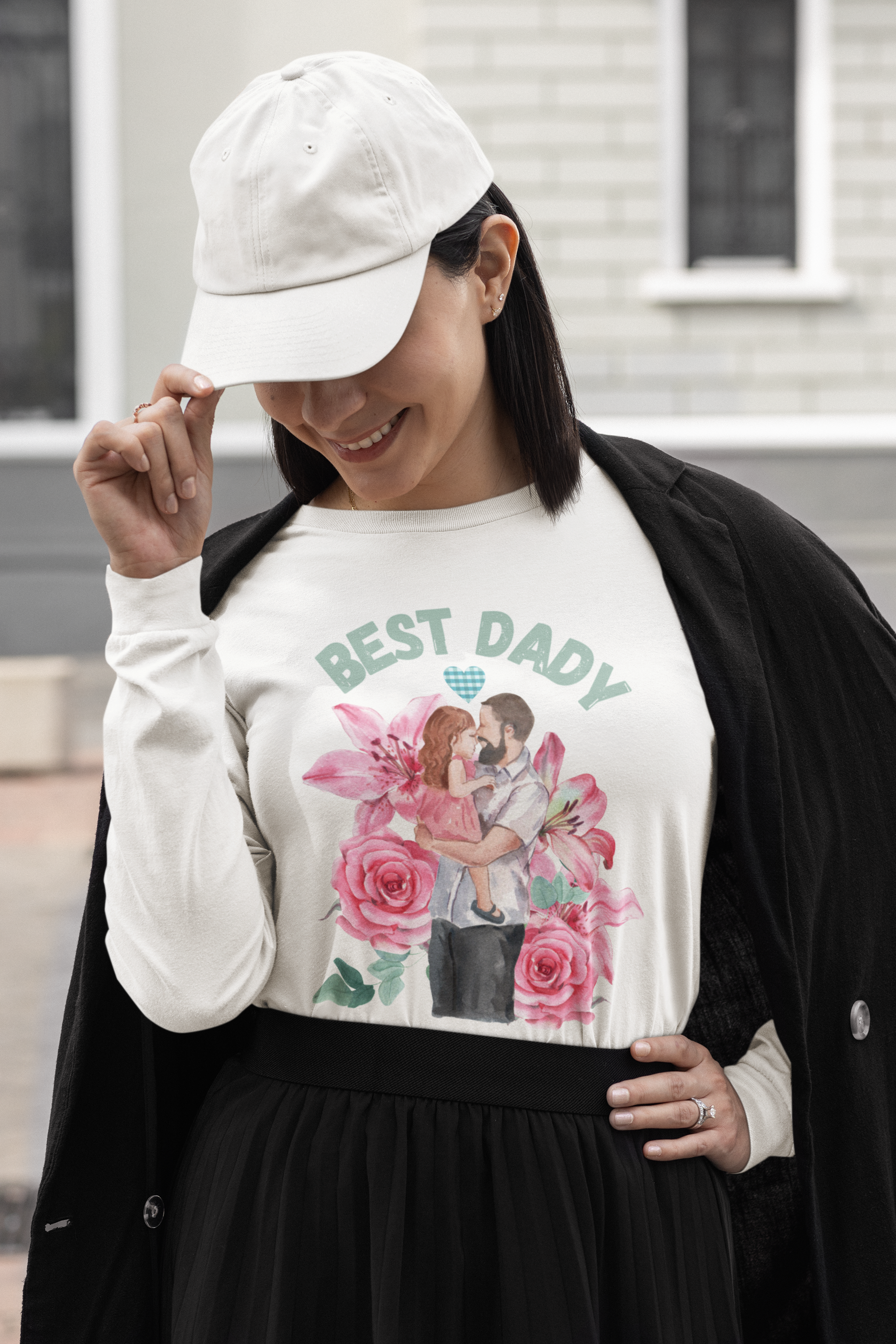 Retro flowers Best Daddy Floral T-shirt, Unisex Gift for Father’s Day, Dad Birthday Shirt, Casual Everyday Wear, Gift for New Dads product thumbnail image