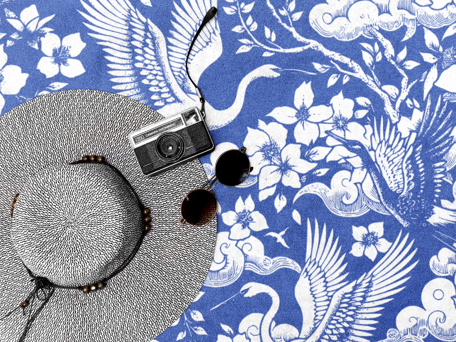 Elegant Crane-Pattern Mink-Cotton Towel, Beautiful Spa Gift, Beach Accessory, Bathroom Decor, Elegant Beach Towel, Home Gift product thumbnail image Elegant Crane-Pattern Mink-Cotton Towel, Beautiful Spa Gift, Beach Accessory, Bathroom Decor, Elegant Beach Towel, Home Gift product thumbnail image