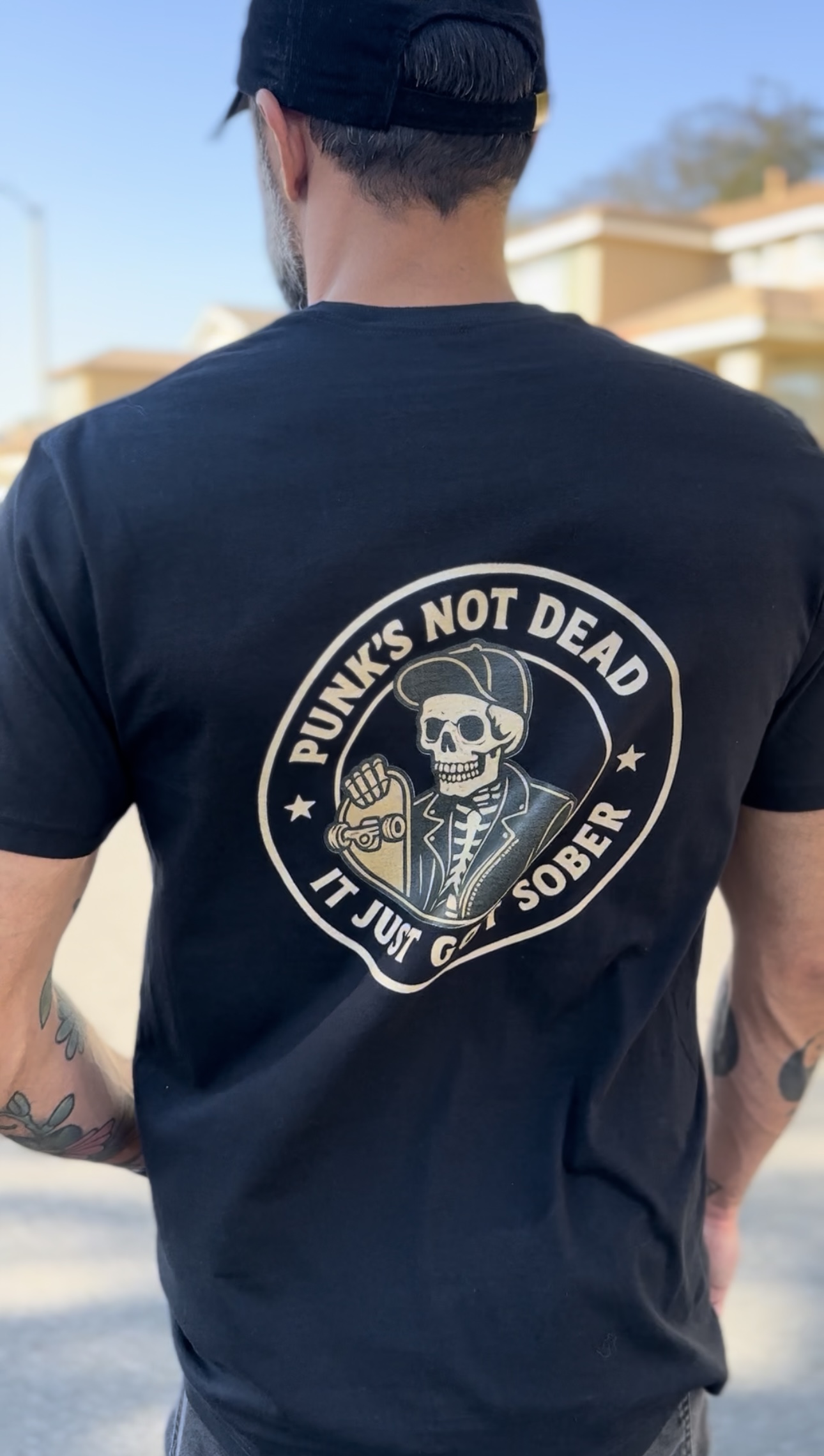 Unisex Punks Not Dead Vintage T-Shirt, Alternative Fashion Tee, Perfect for Music Lovers, Halloween or Casual Celebrations, Graphic Tee product thumbnail image