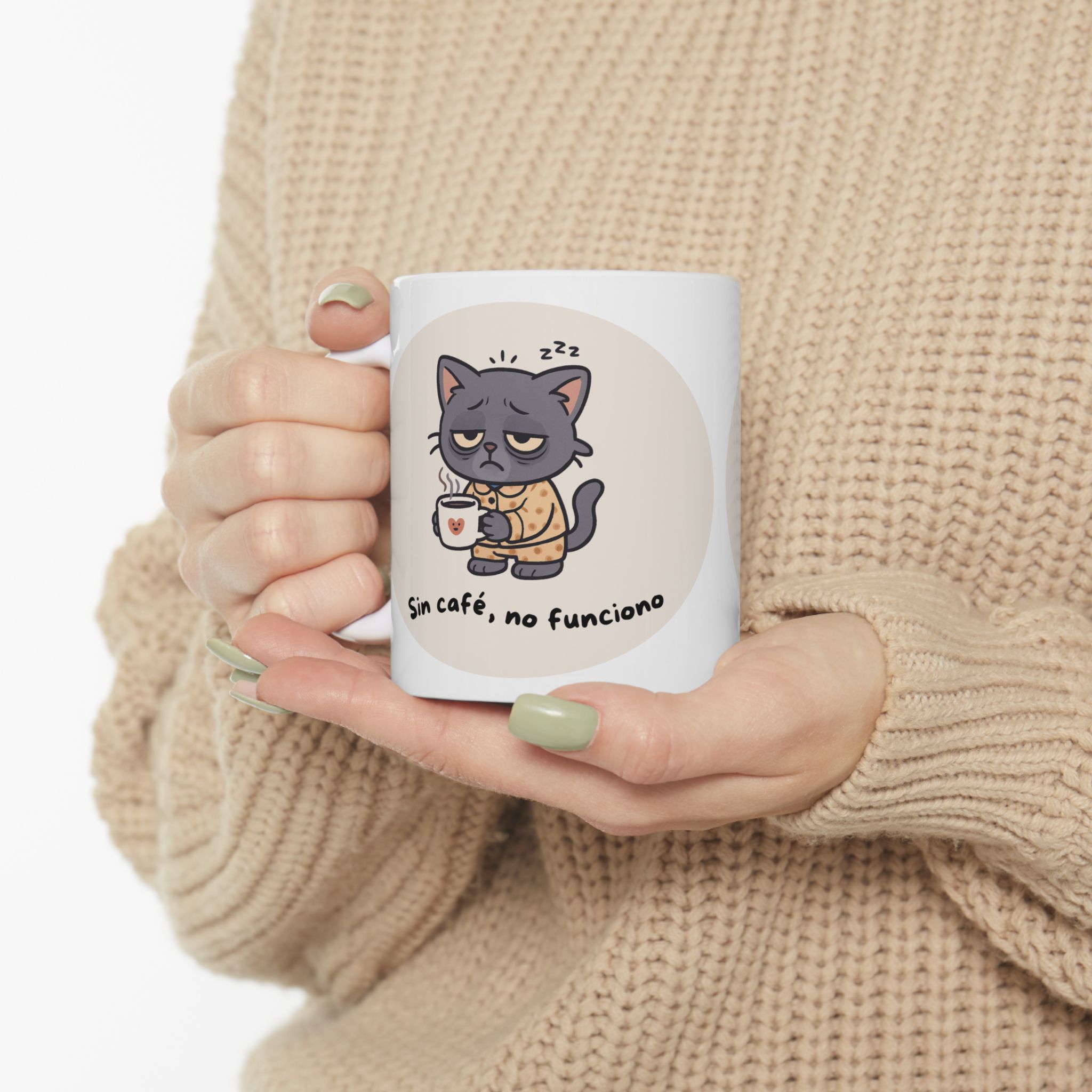 Taza Gato Gris “Sin café, no funciono” – Divertida, kawaii y de alta calidad (11oz/15oz) product thumbnail image