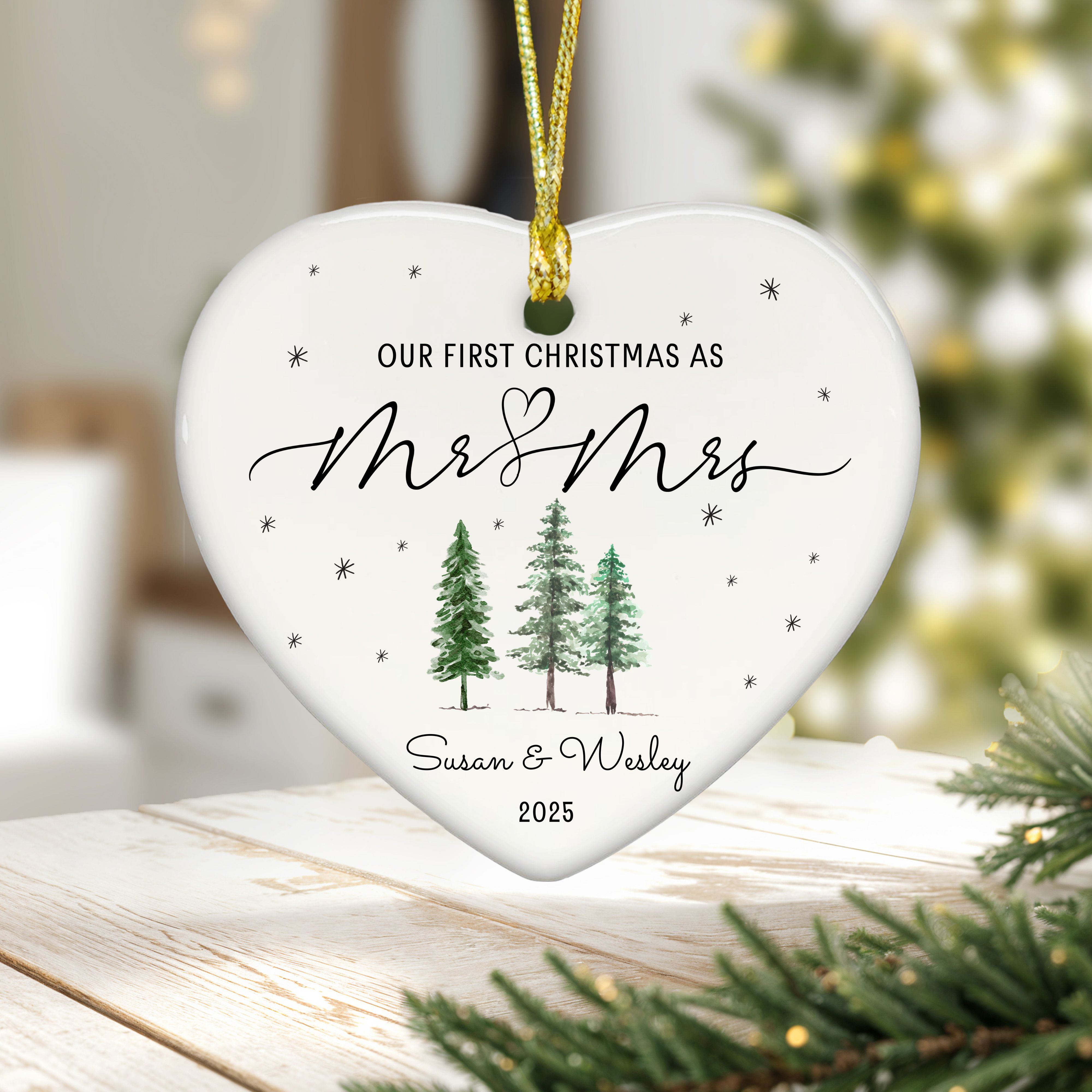 Personalized First Christmas Married Ornament, Newlywed heart-shaped Ornament, Heirloom keepsake for generations, Gift for Couples