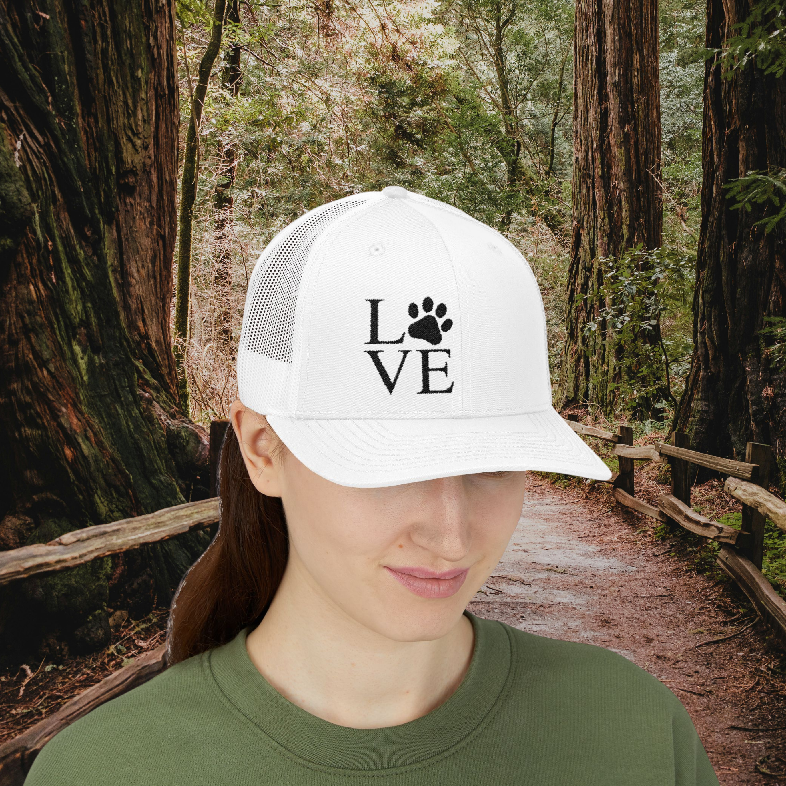 🧢 Love Paw Print Snapback Trucker Cap – Show Your Pup Pride in Style
