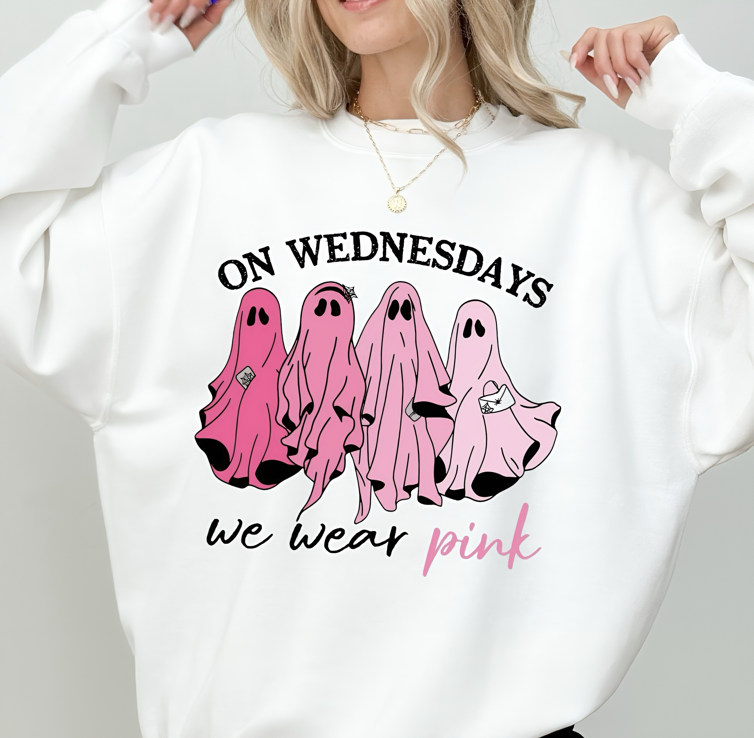 ๐ป Cute Ghosts Crewneck Sweatshirt - Fall Fashion  ๐ป Cute Ghosts Crewneck Sweatshirt - Fall Fashion