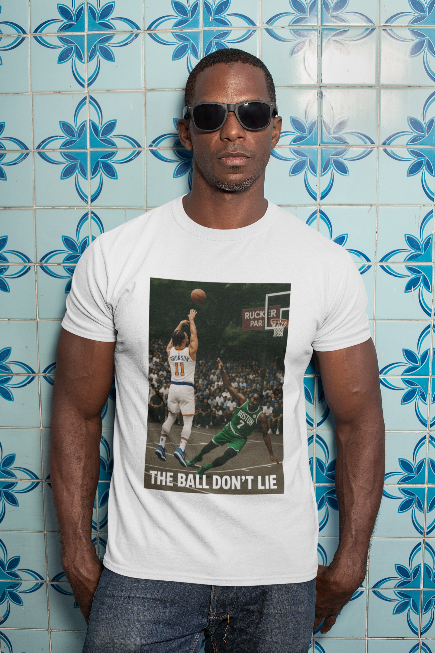 The Ball Don't Lie - Vintage t-shirt, Men's Casual tee 