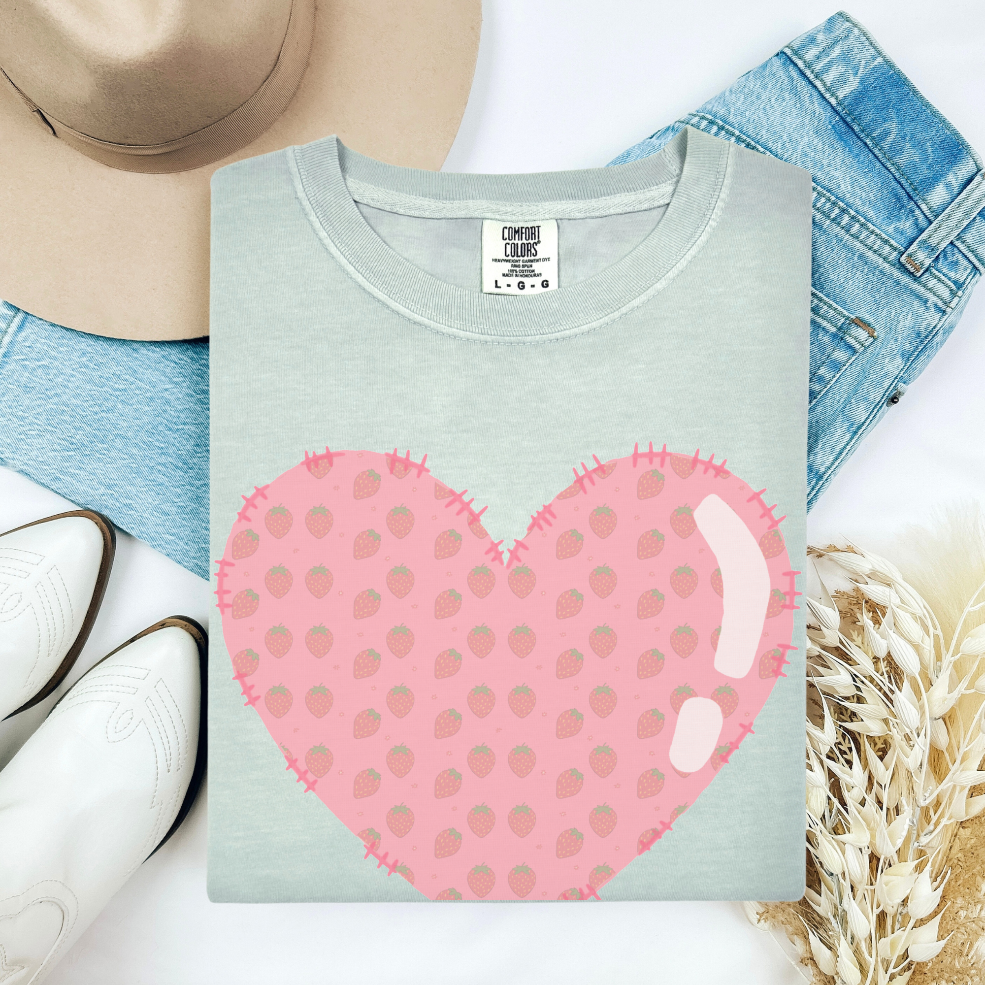 Heart  T-Shirt, Cute Casual Tee, Gift for Her, Valentine's Day Shirt, Summer Style Top, Trendy Graphic Tee product thumbnail image Heart  T-Shirt, Cute Casual Tee, Gift for Her, Valentine's Day Shirt, Summer Style Top, Trendy Graphic Tee product thumbnail image