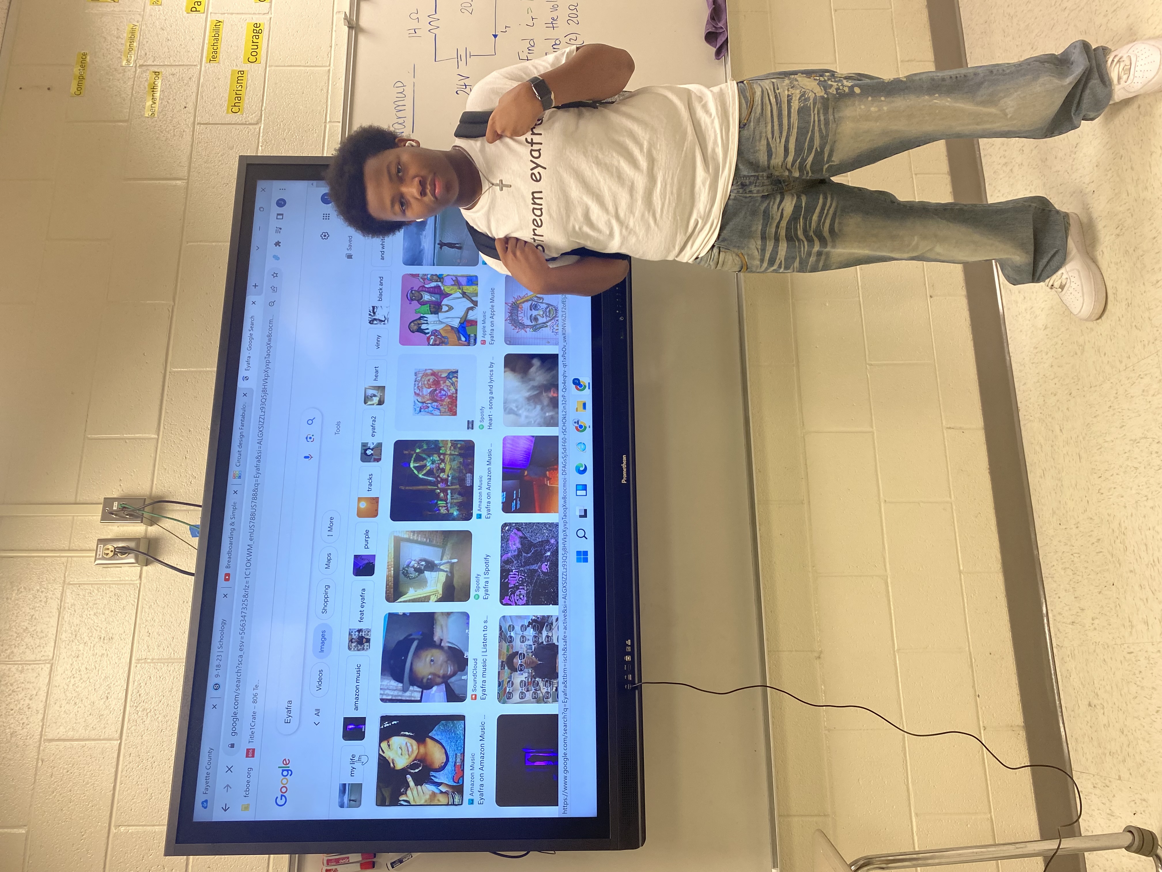 OG Stream Eyafra Tee product thumbnail image