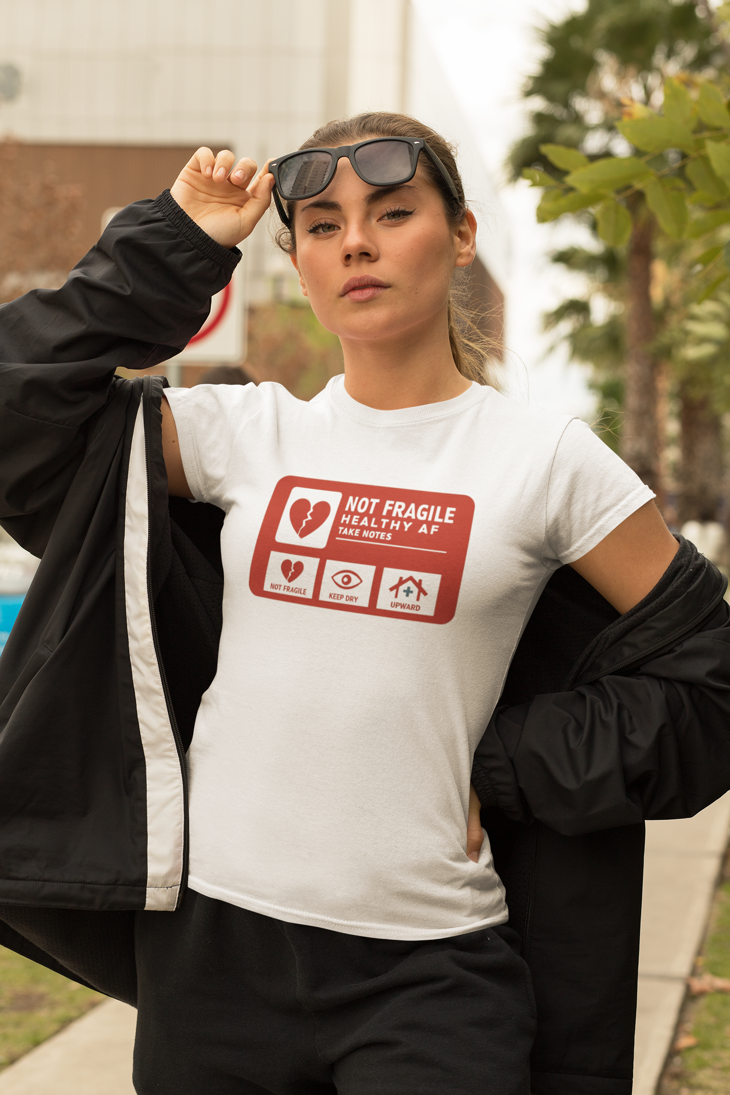 Heartfelt Boyfriend Tee, Casual Women’s T-Shirt, Perfect Gift for Girlfriends, Heart Graphic Tee, Everyday Comfort Wear