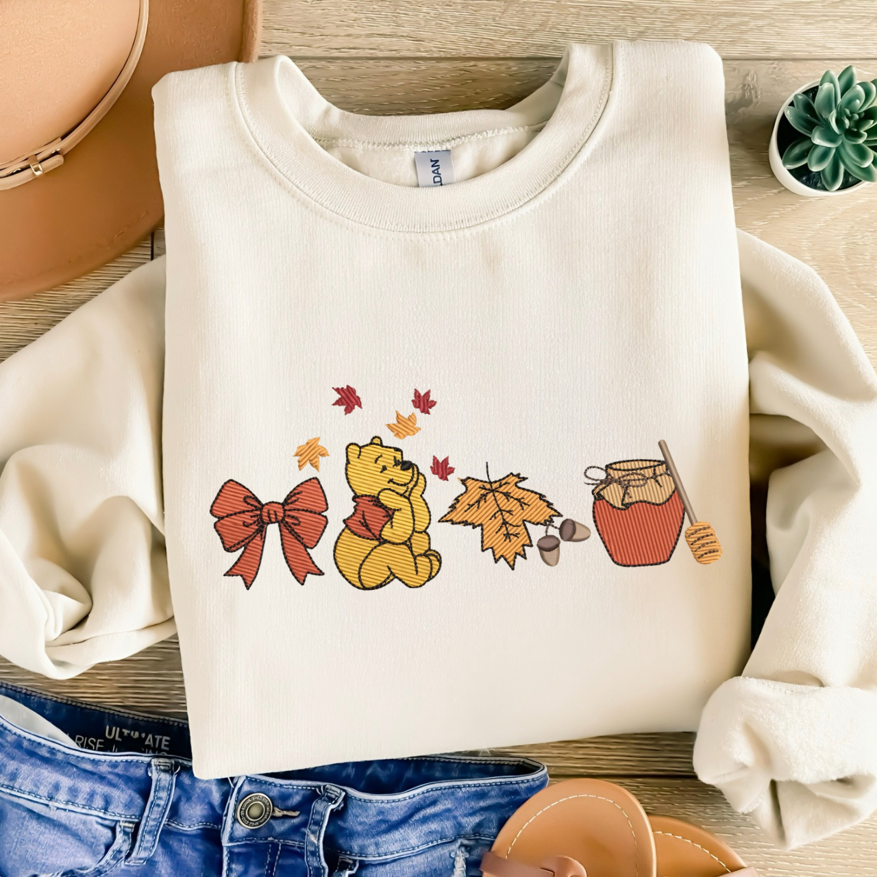 Winnie The Pooh ๐ป๐ Crewneck Sweatshirt Winnie The Pooh ๐ป๐ Crewneck Sweatshirt