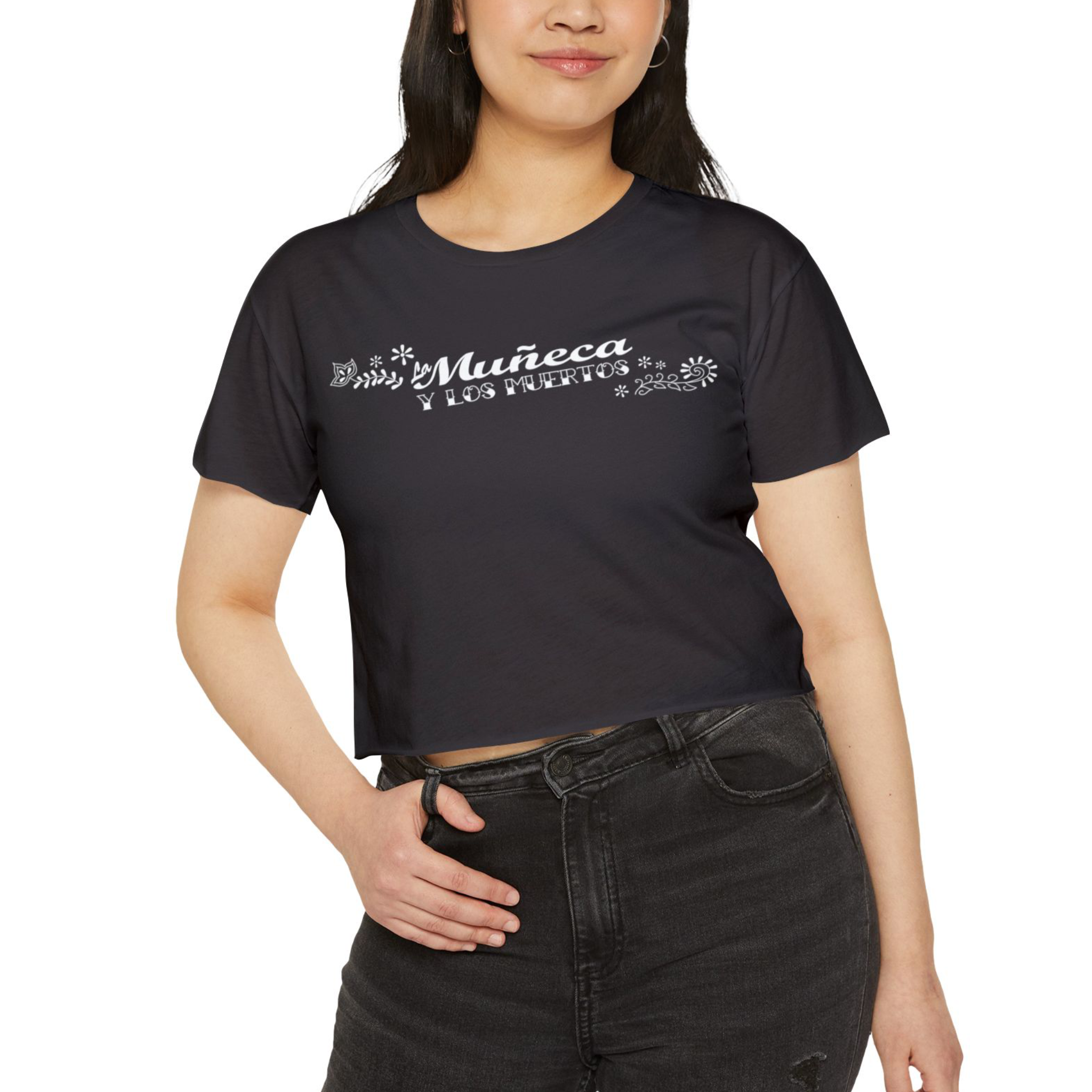 La Muñeca y Los Muertos Crop Top