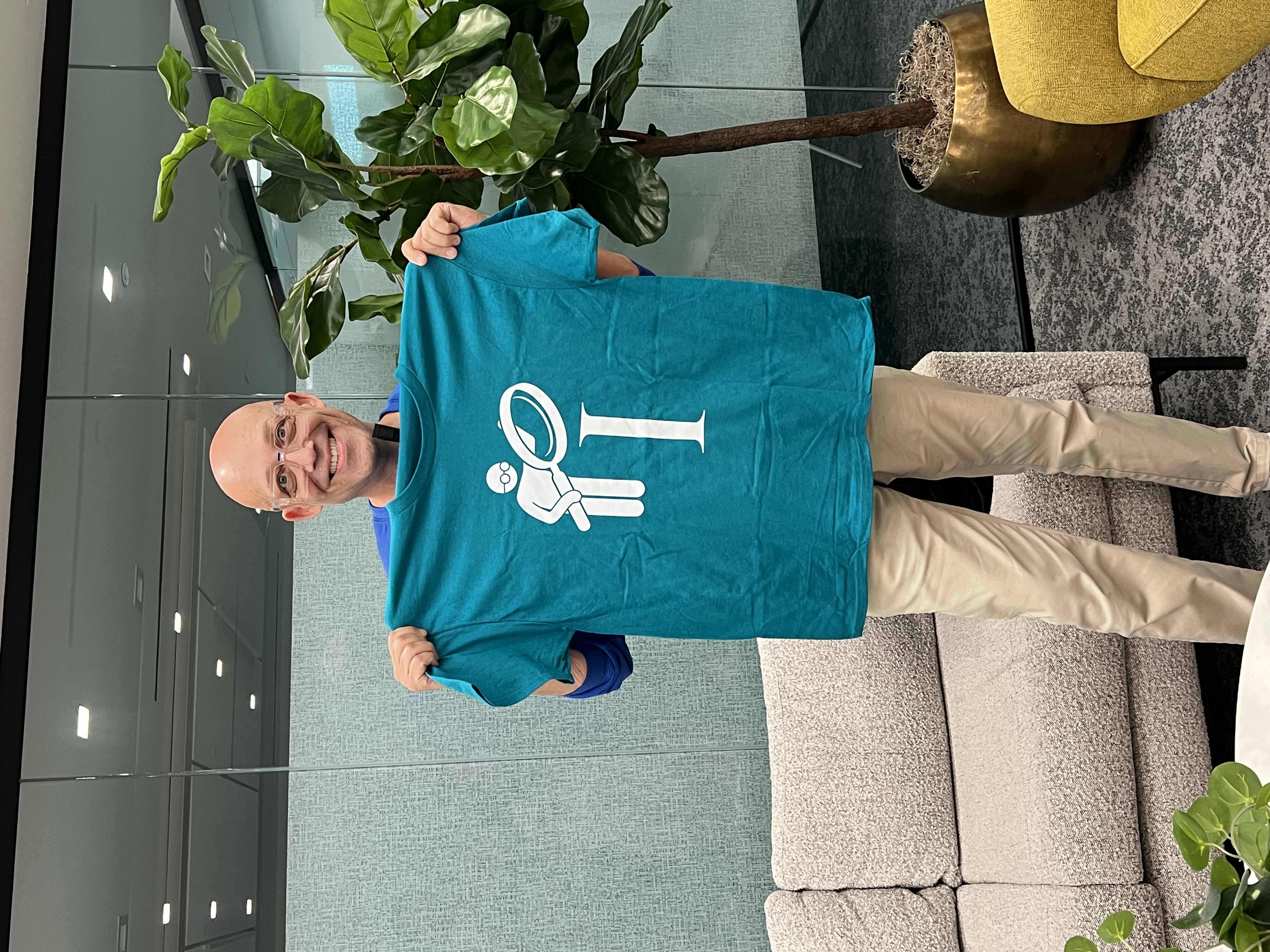 Focus on the "I" Unisex Heavy Cotton Tee - Casual, Comfortable, Everyday Wear