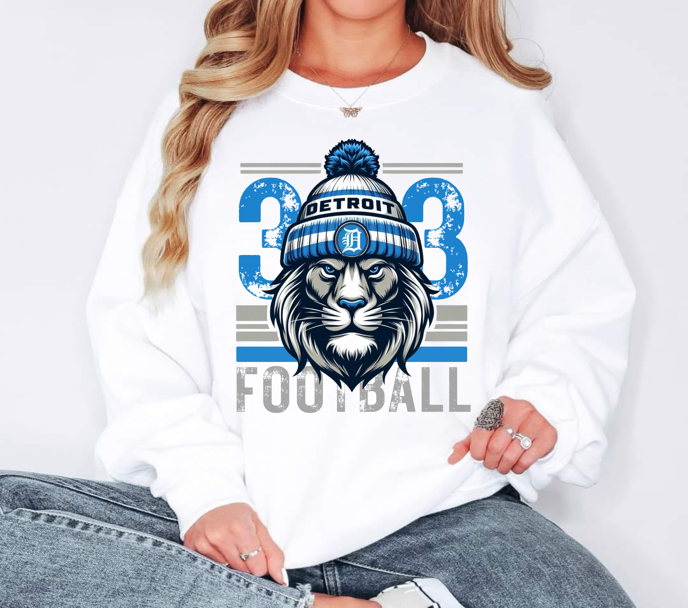 Lion Crewneck Sweatshirt, Cozy Football Apparel, Unisex Sportswear, Game Day Comfort, Team Spirit Gift