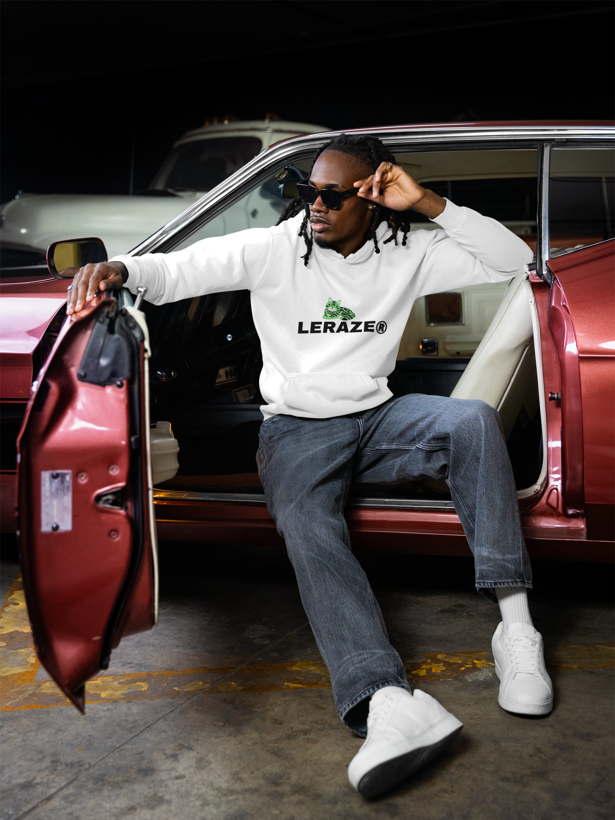 Leraze Cat DesignThree-Panel Fleece Hoodie - Stylish Comfort for Outdoor Enthusiasts product thumbnail image Leraze Cat DesignThree-Panel Fleece Hoodie - Stylish Comfort for Outdoor Enthusiasts product thumbnail image