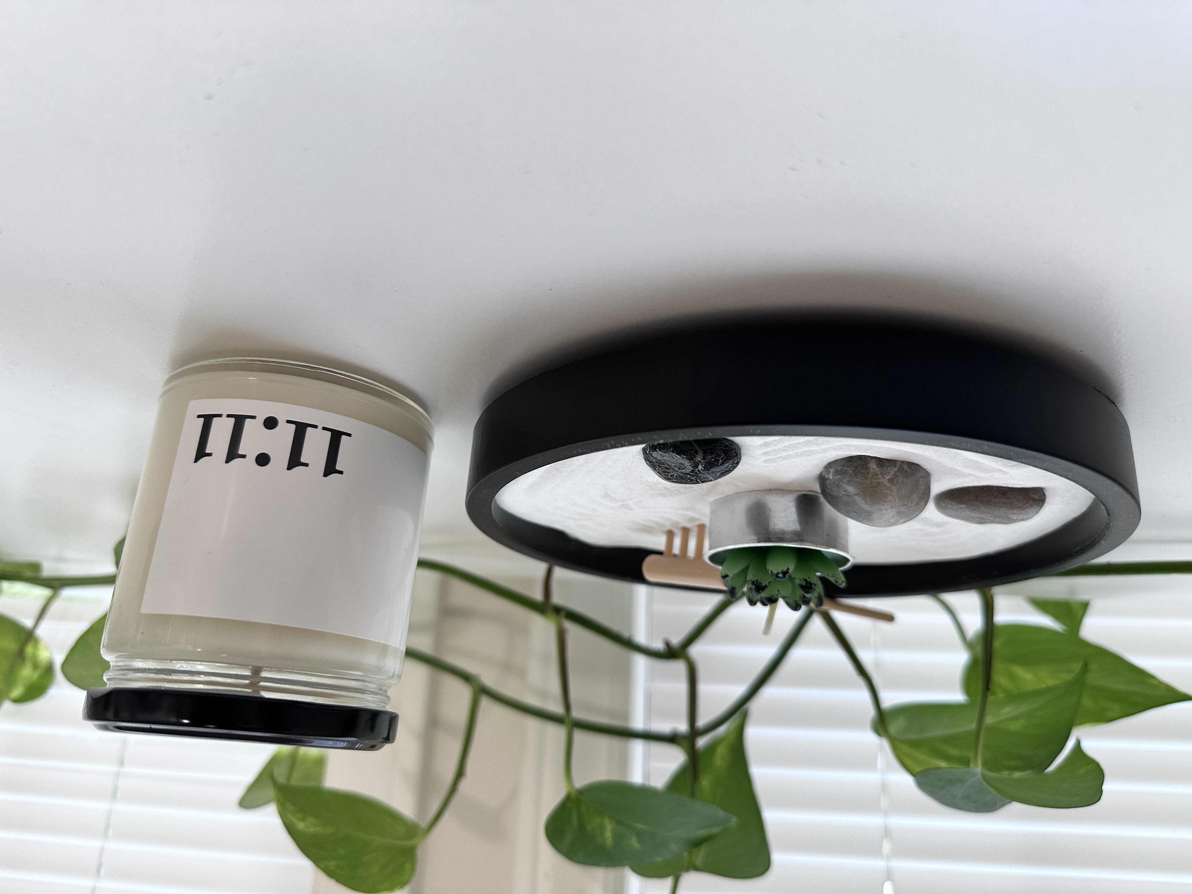 The 11:11 Make a Wish Candle product thumbnail image