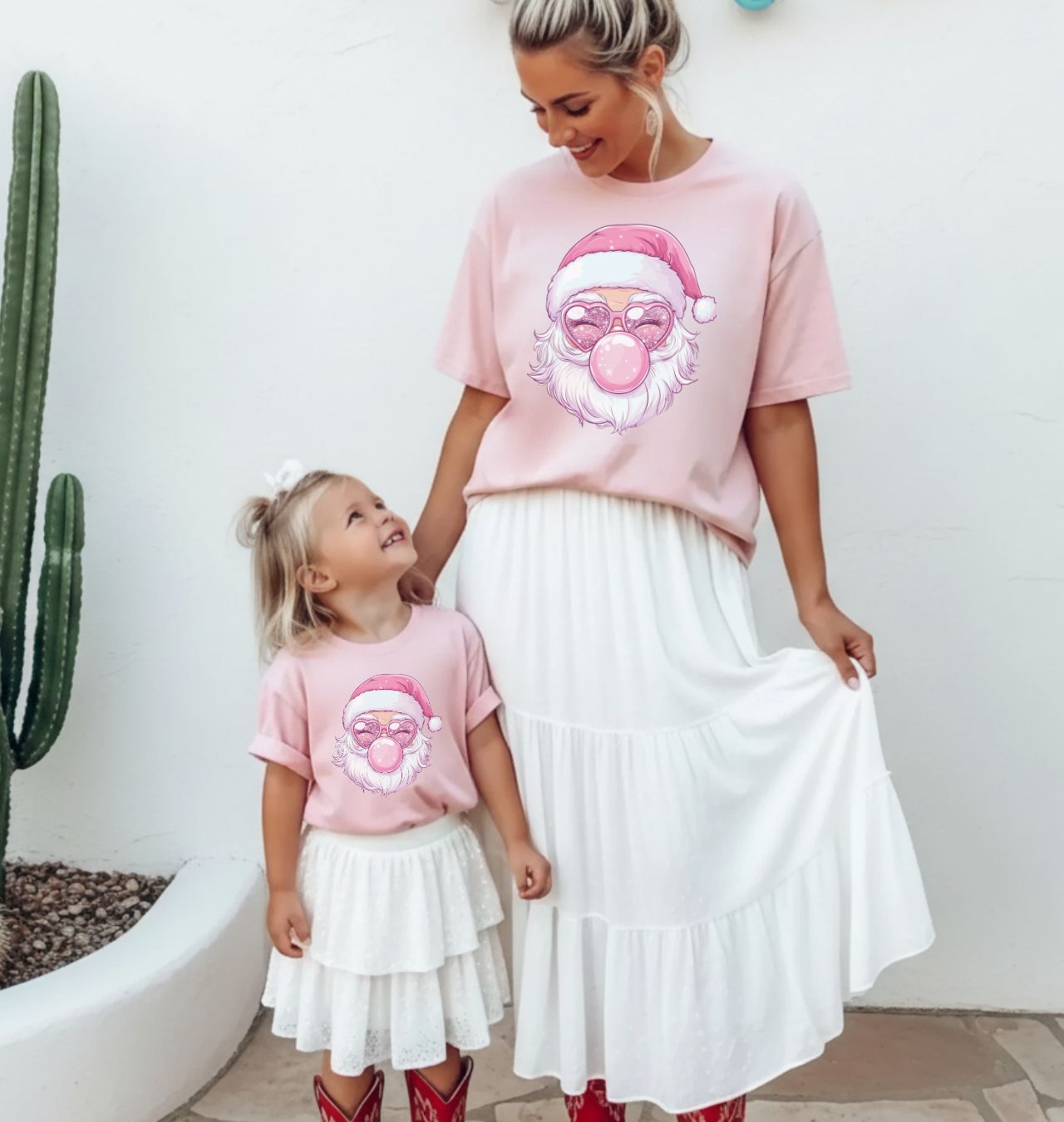 Santa Bubblegum T-Shirt Pink Sunglasses Christmas Tee Santa Bubblegum T-Shirt Pink Sunglasses Christmas Tee