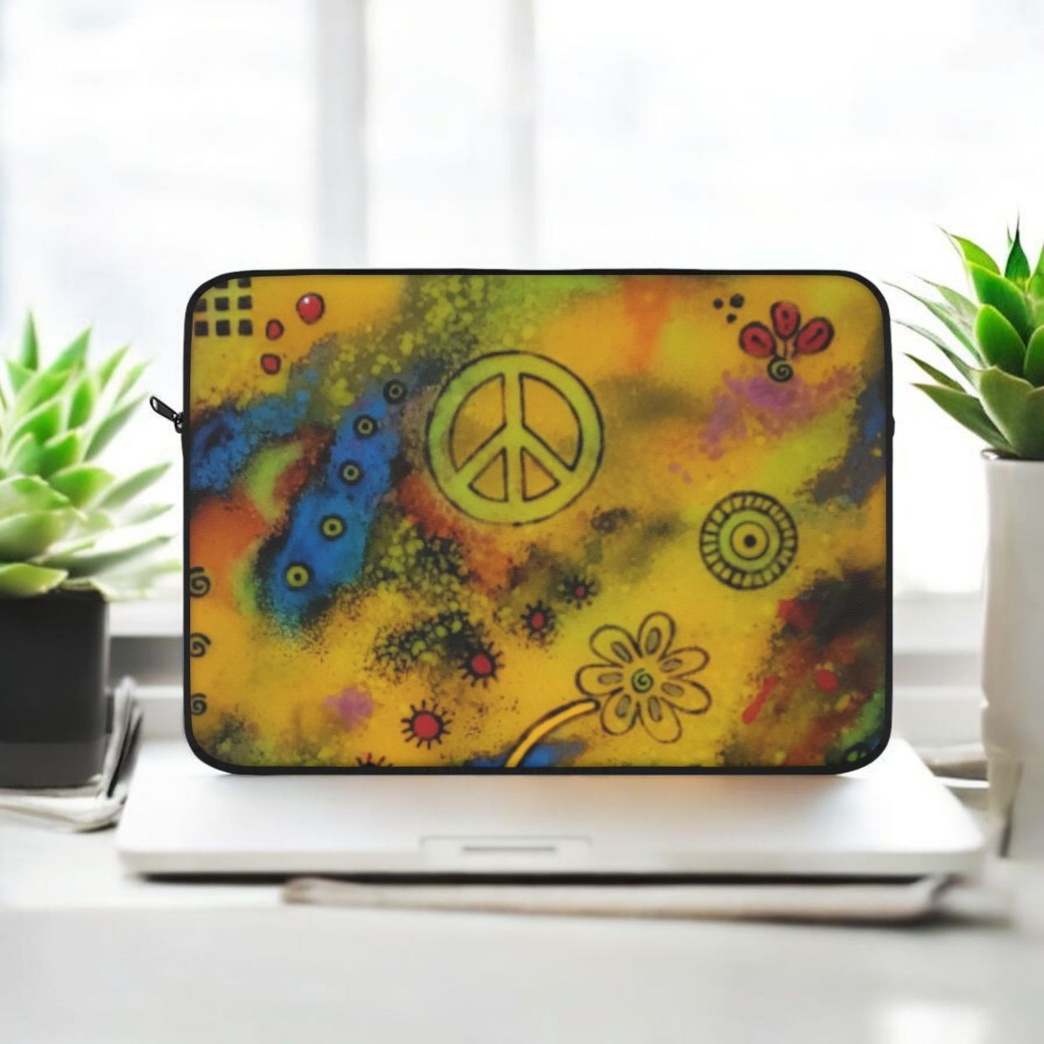 "Green Peace" - Laptop Sleeve - Bold Graphic Design "Green Peace" - Laptop Sleeve - Bold Graphic Design