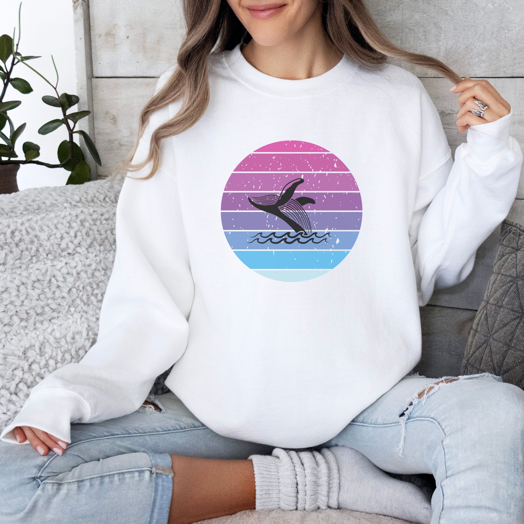Vintage Sunset Whale Sweatshirt for Whale Lovers Vintage Sunset Whale Sweatshirt for Whale Lovers