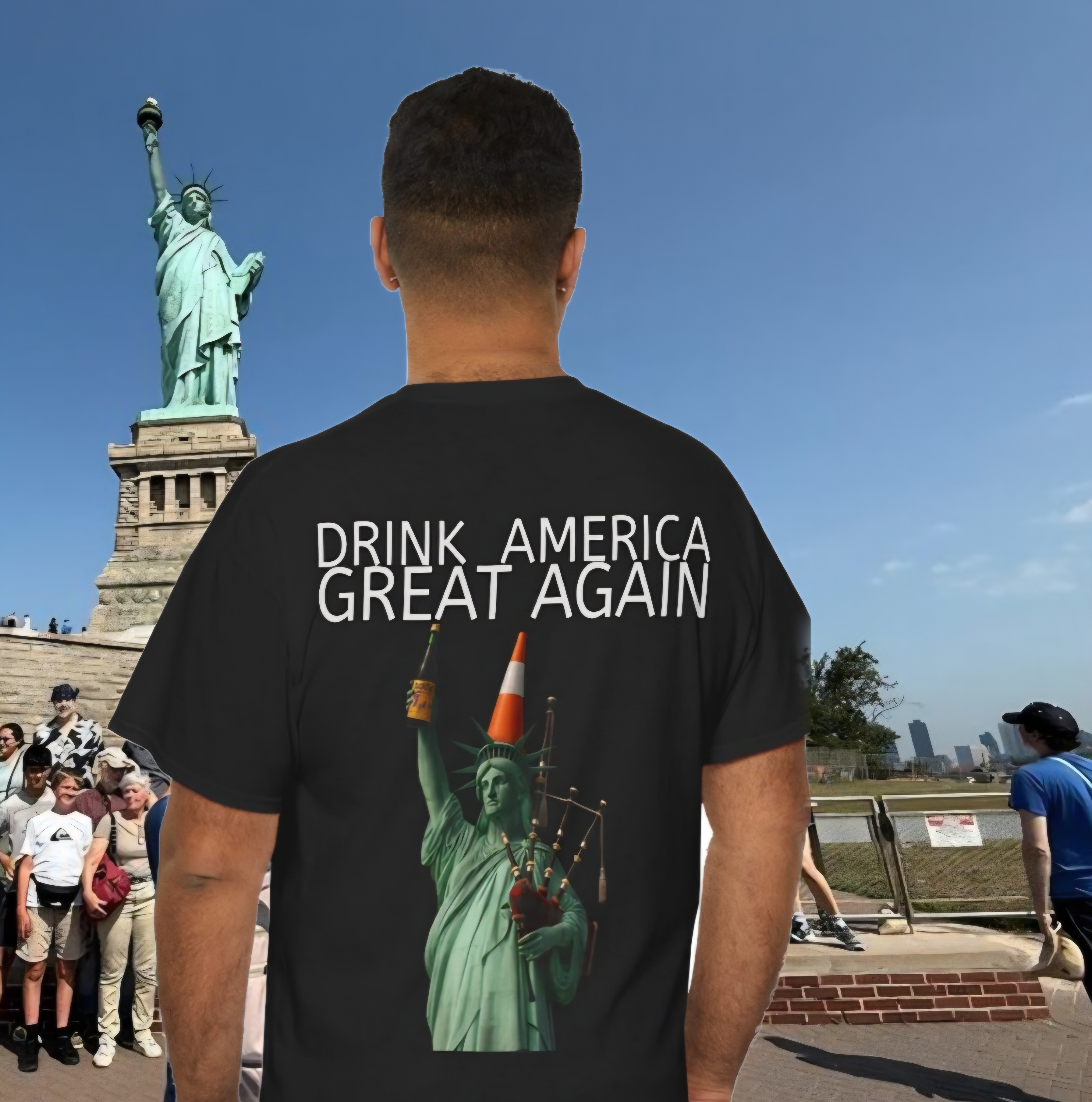 Scotland Football 'Statue of Liberty' Graphic Tee — Drink America Great Again product thumbnail image