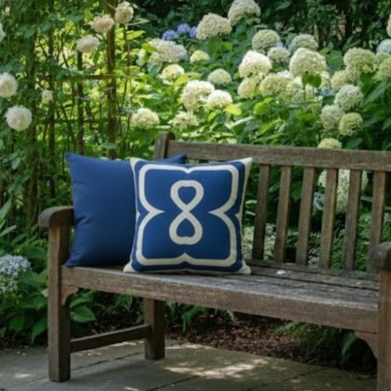 Egyptian Blue EL Line - Faux Suede Square Pillowcase product thumbnail image Egyptian Blue EL Line - Faux Suede Square Pillowcase product thumbnail image