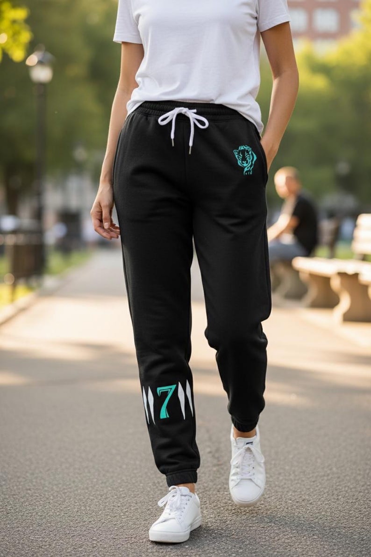 7 Lioness Womens Jogger product thumbnail image