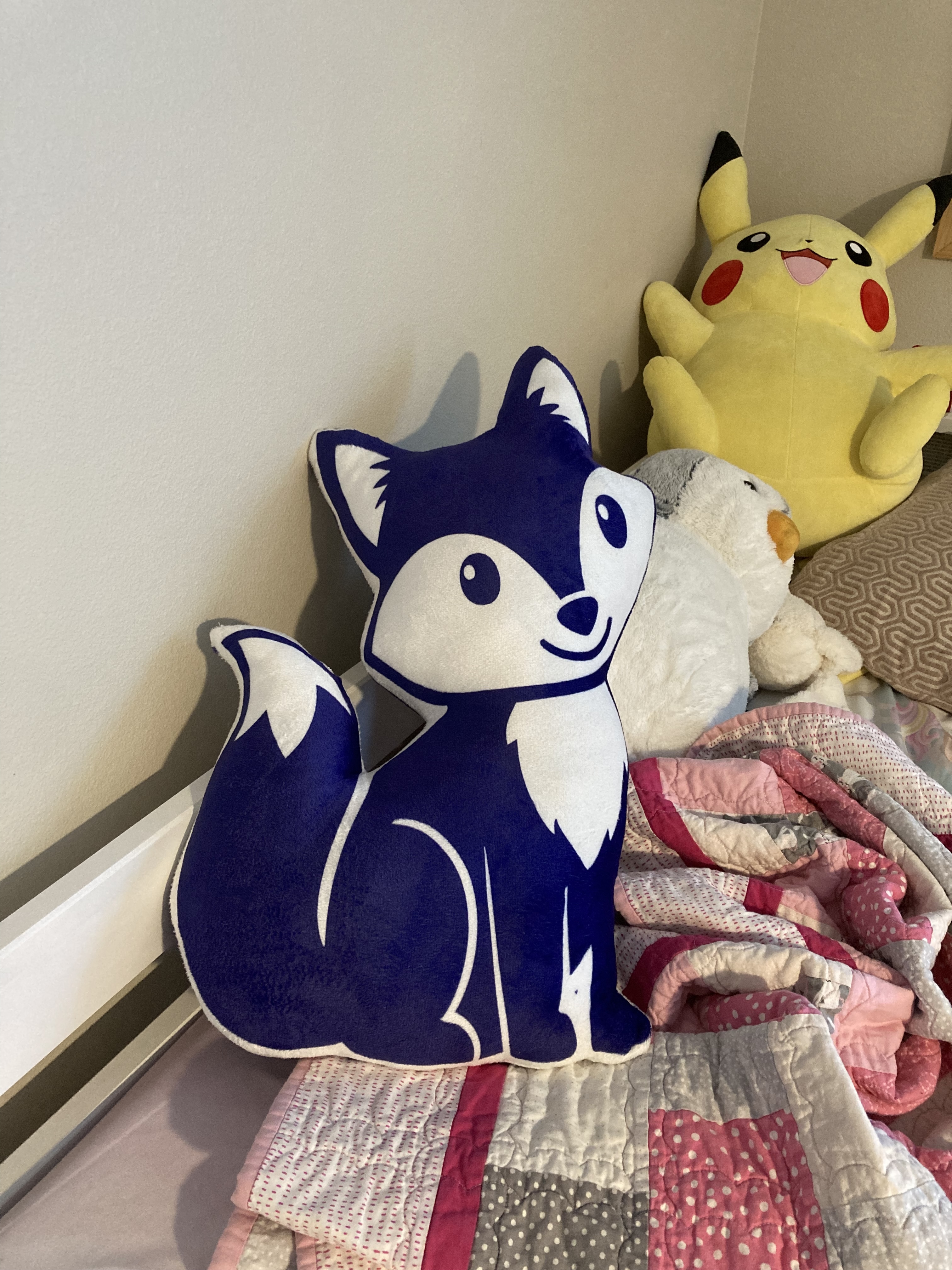 Fox-Shaped Decorative Pillow product thumbnail image