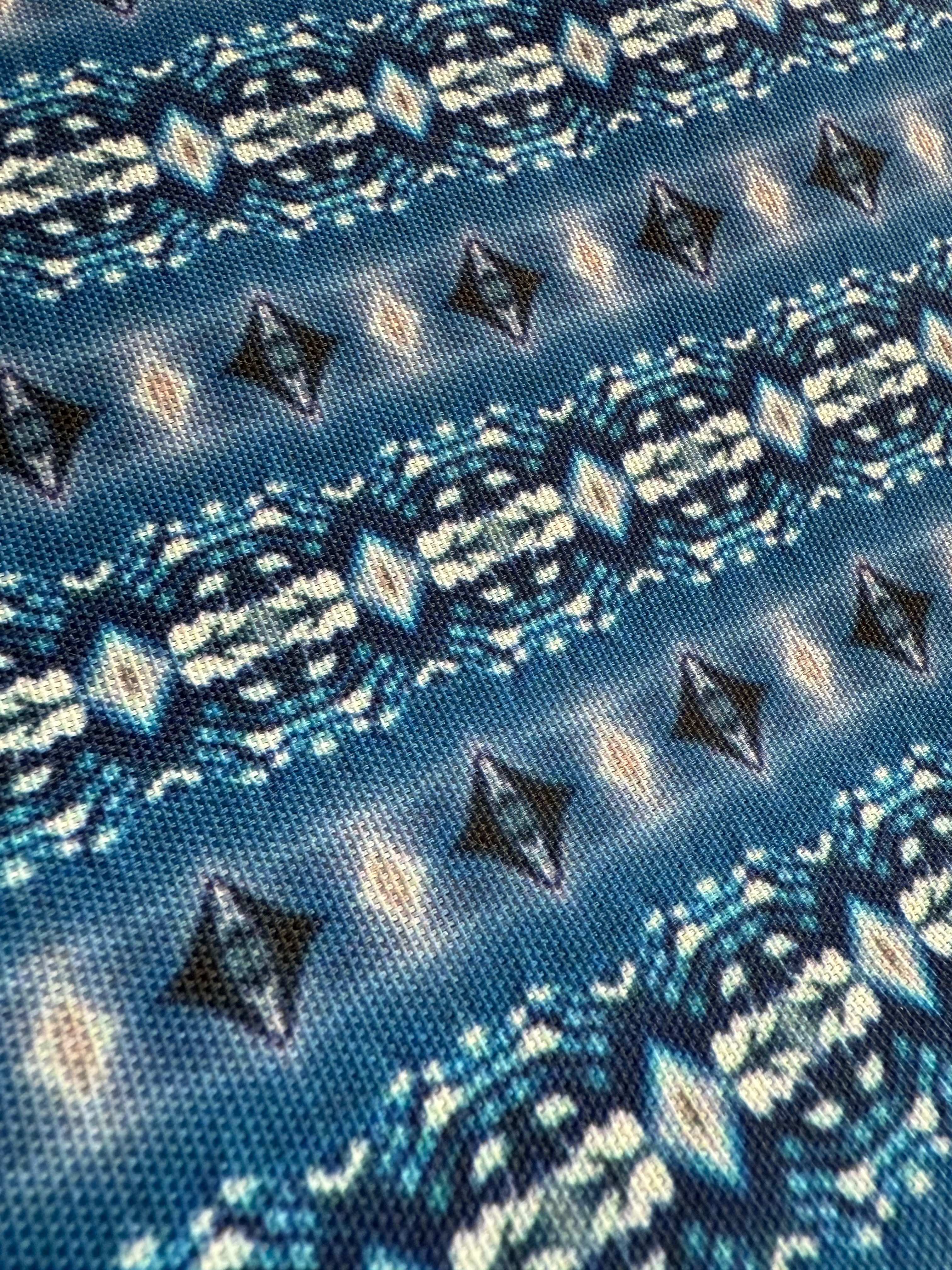 Blue Jay Pattern Tote Bag product thumbnail image