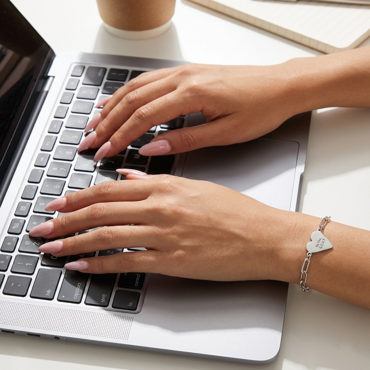 Paperclip Heart Bracelet (Engraving) product thumbnail image Paperclip Heart Bracelet (Engraving) product thumbnail image